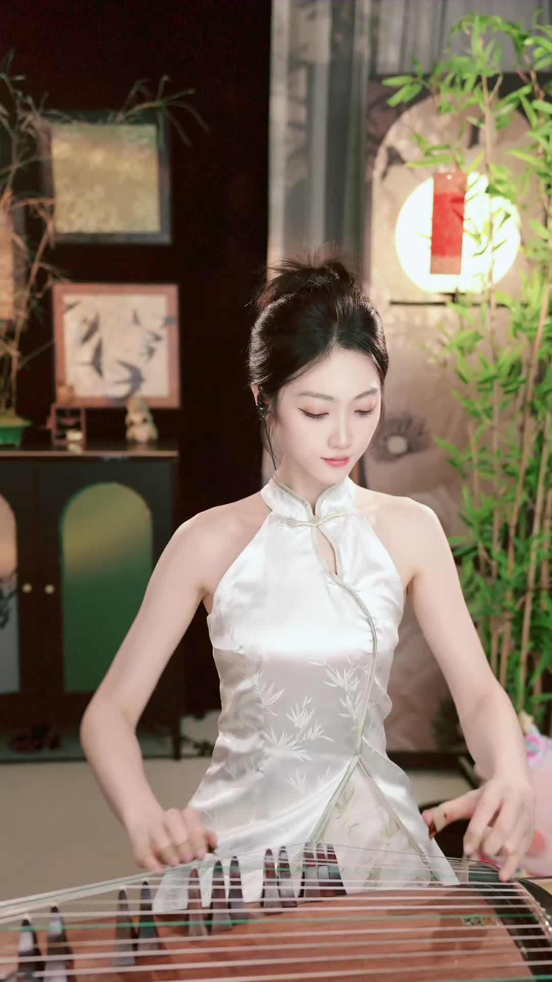 #小臣古筝老师 #抖音 #乐器 @ikan_live 2024-08-07
