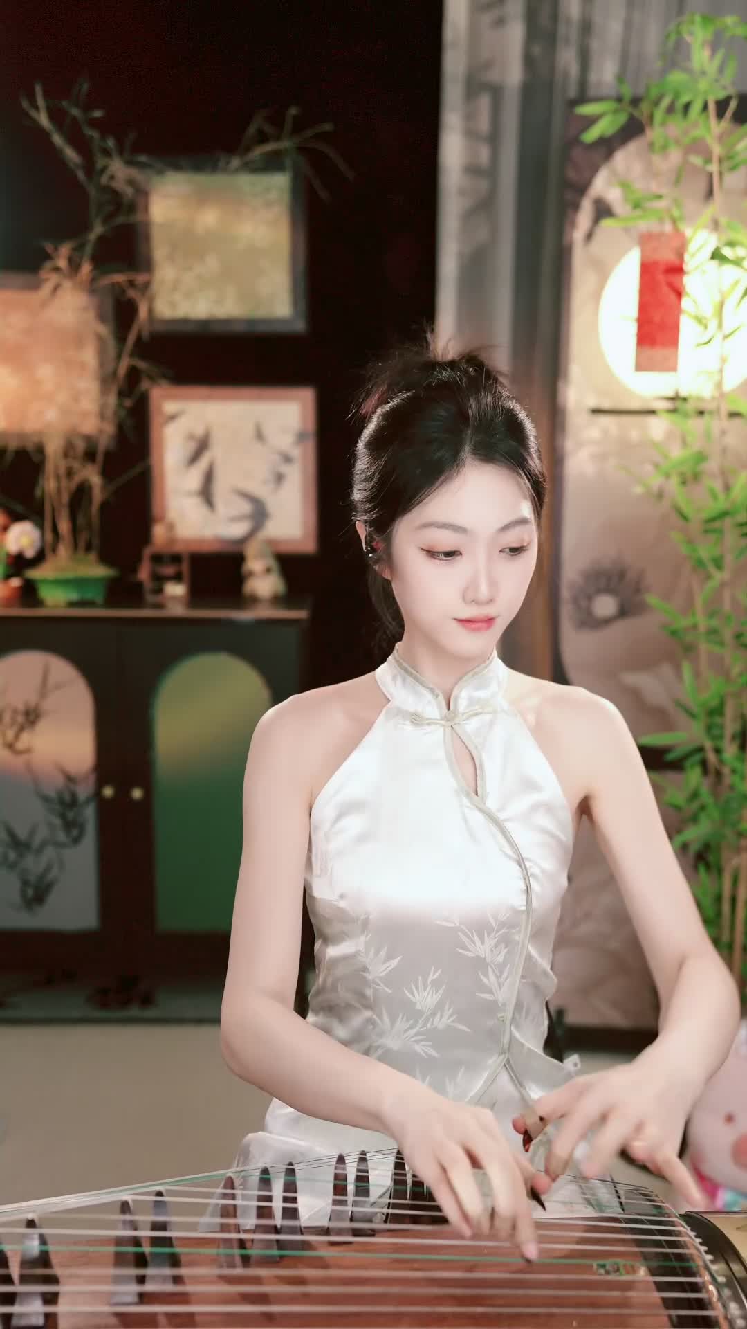 #小臣古筝老师 #抖音 #乐器 @ikan_live 2024-08-07