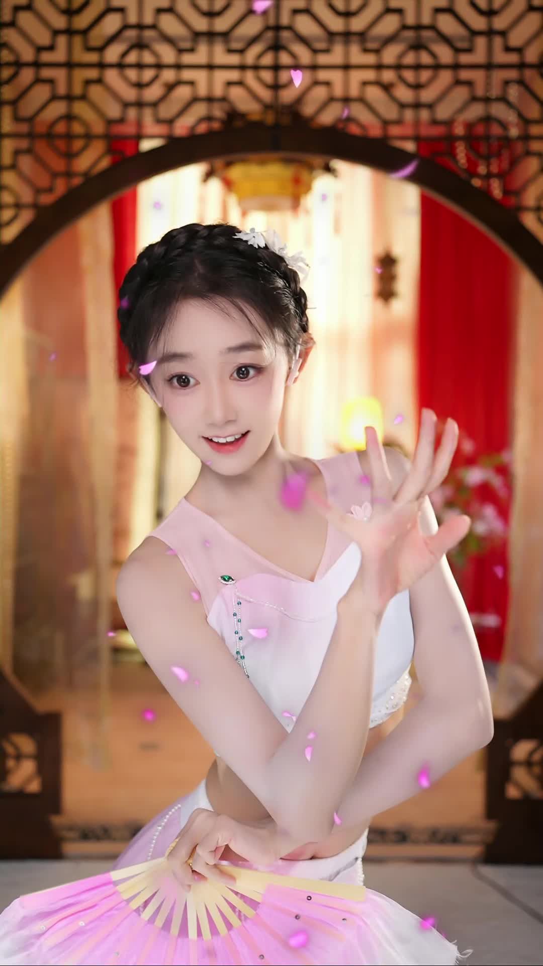 #格格 #抖音 #舞蹈 #中国舞 @ikan_live 2024-08-19