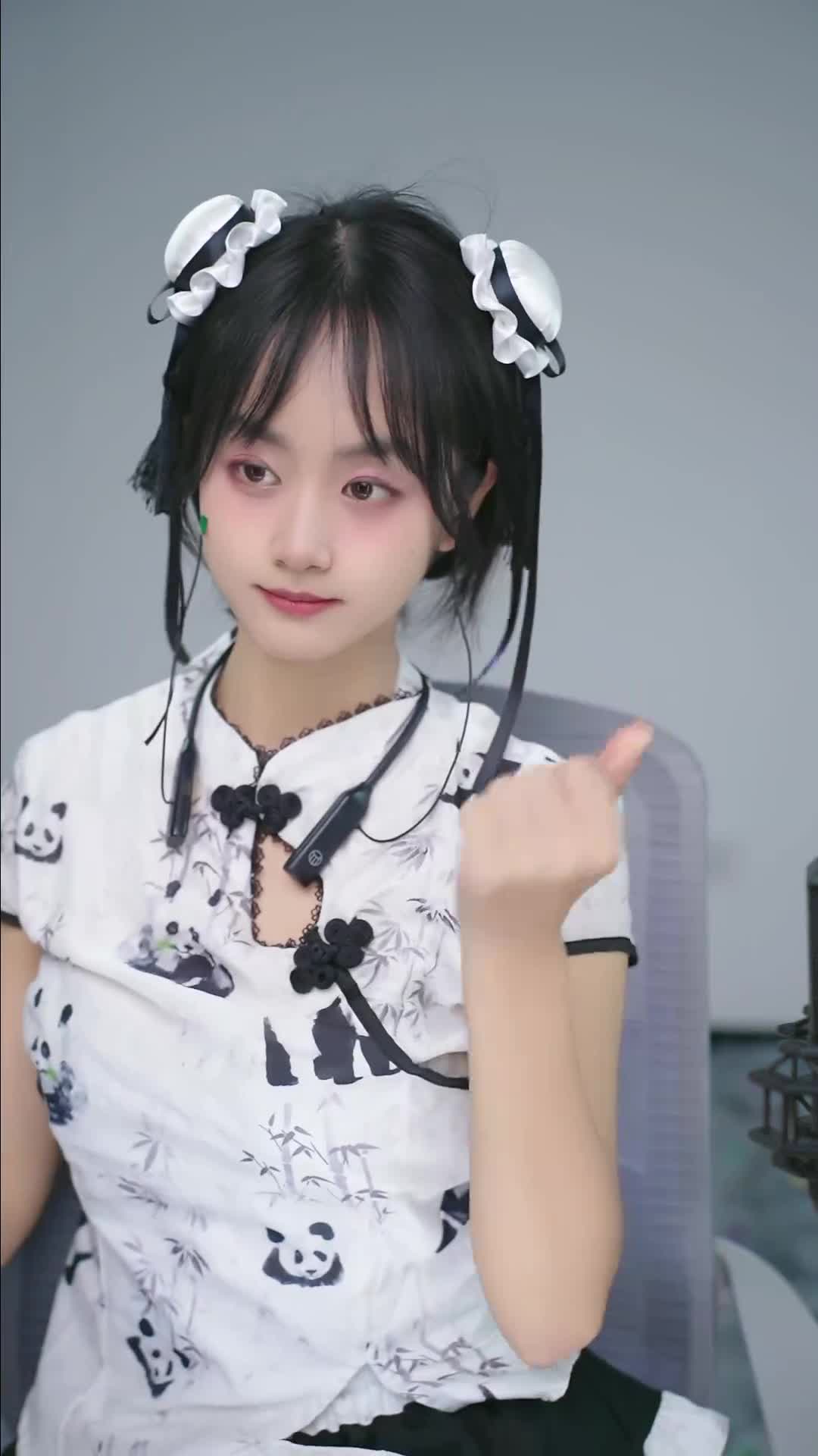 #章鱼丸子 #抖音 #舞蹈 @ikan_live 2024-08-17