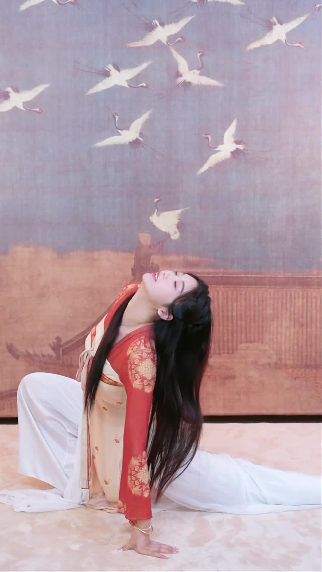 #徐婉婷 #抖音 #舞蹈 #中国舞 @ikan_live 2024-08-27