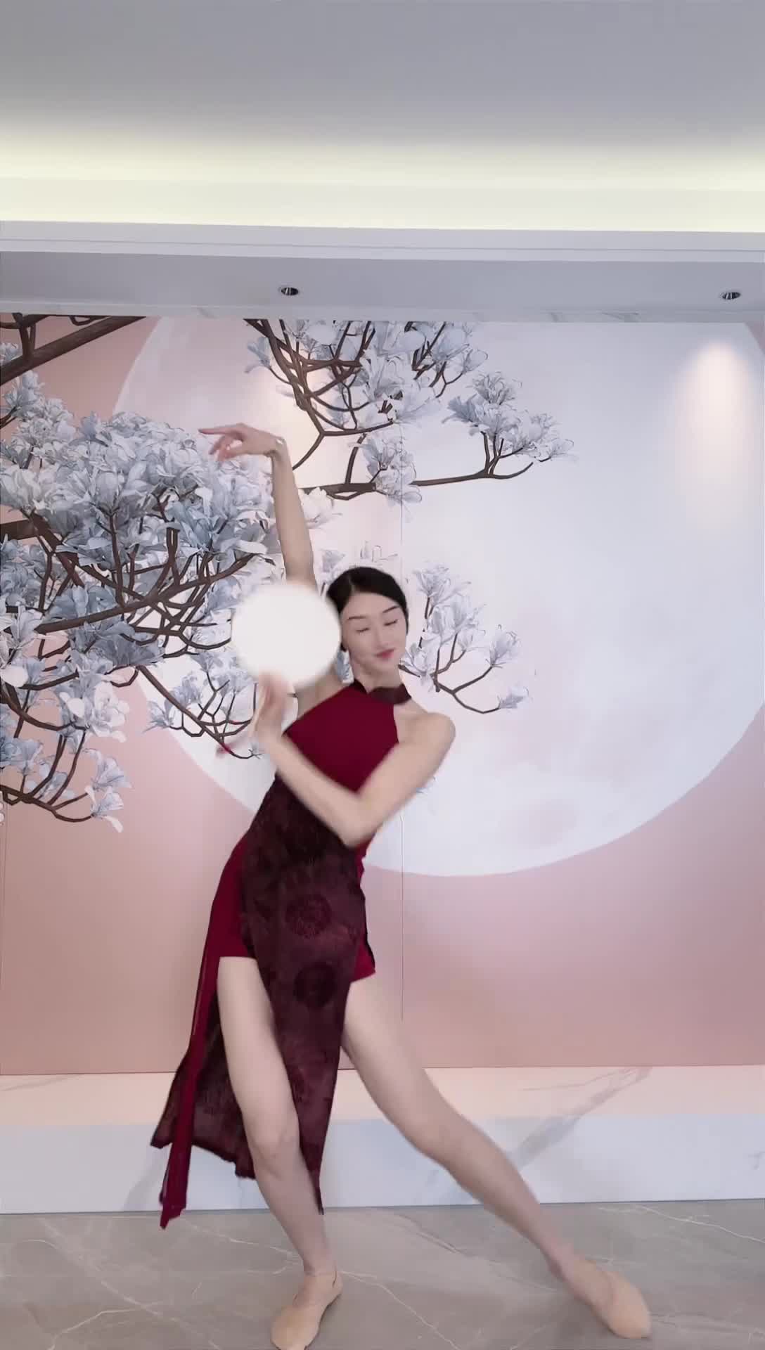#中国舞_莹莹 #抖音 #舞蹈 #中国舞 @ikan_live 2024-09-07