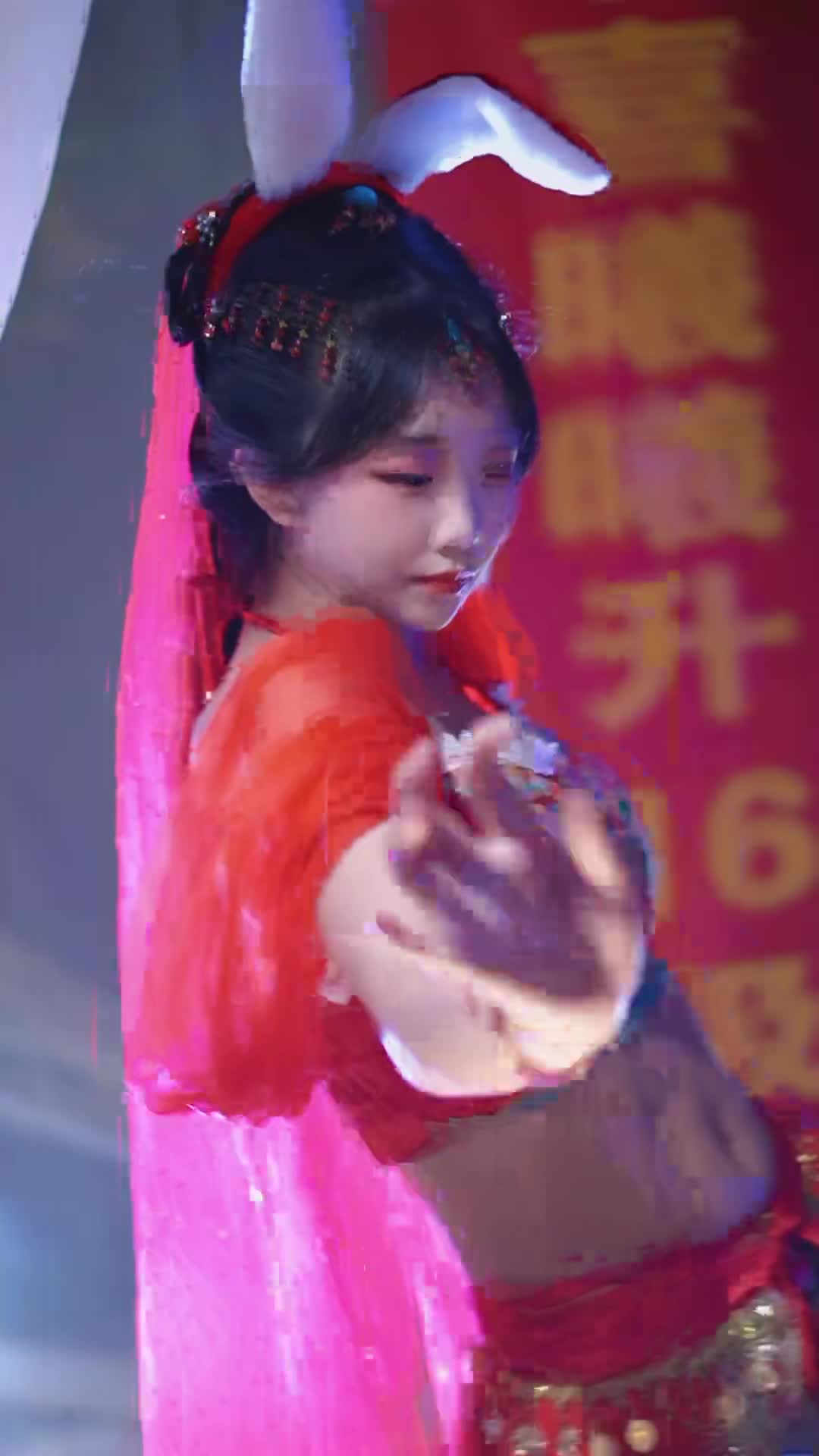 #馨馨baby #抖音 #舞蹈 #中国舞 @ikan_live 2024-09-13