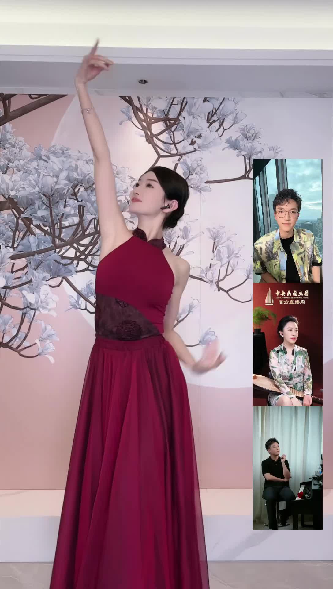 #中国舞_莹莹 #抖音 #舞蹈 #中国舞 @ikan_live 2024-09-07