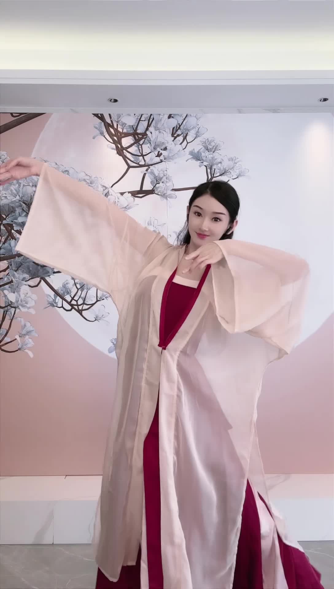 #中国舞_莹莹 #抖音 #舞蹈 #中国舞 @ikan_live 2024-09-19
