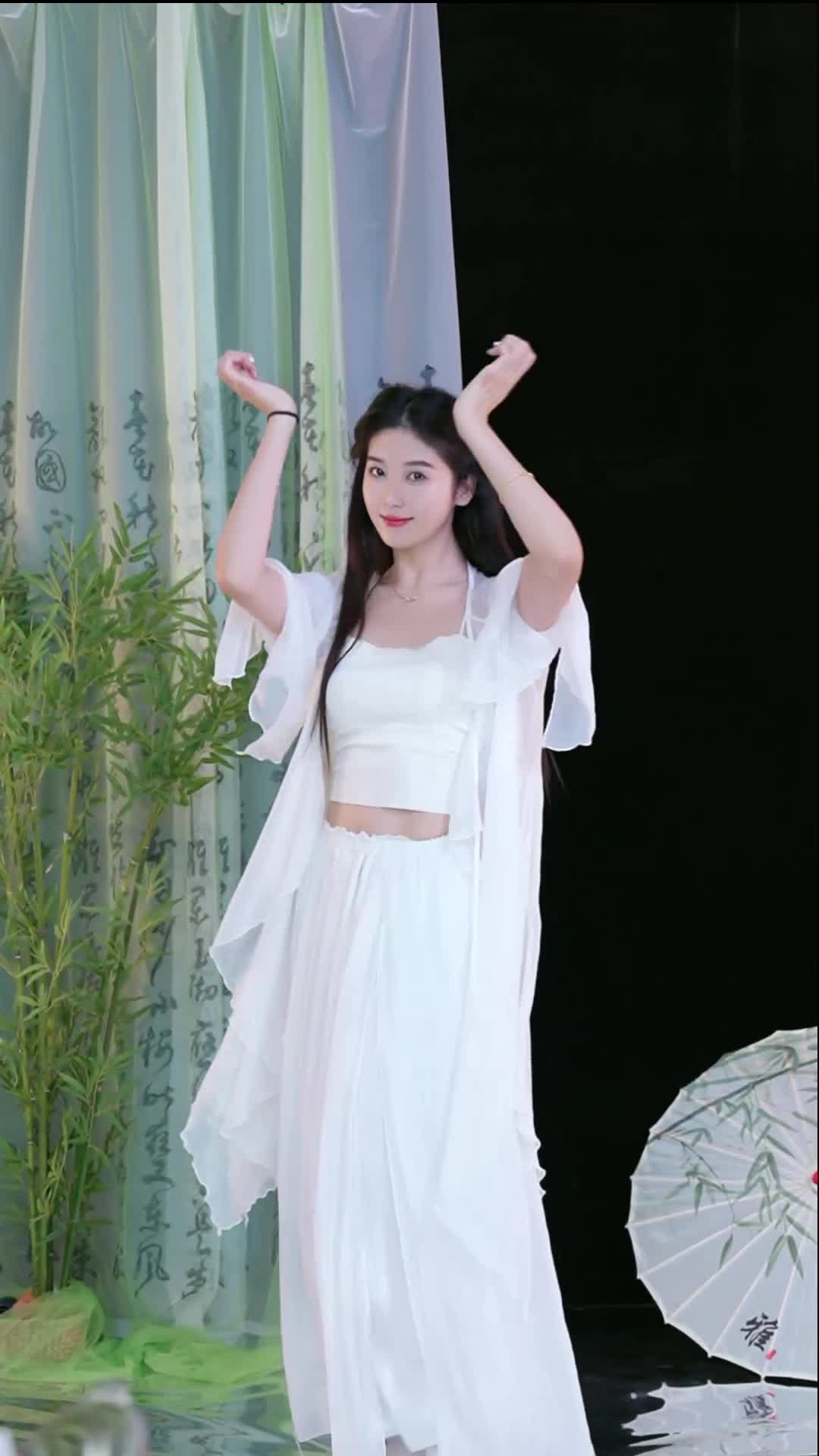 #徐婉婷 #抖音 #舞蹈 #中国舞 @ikan_live 2024-09-20
