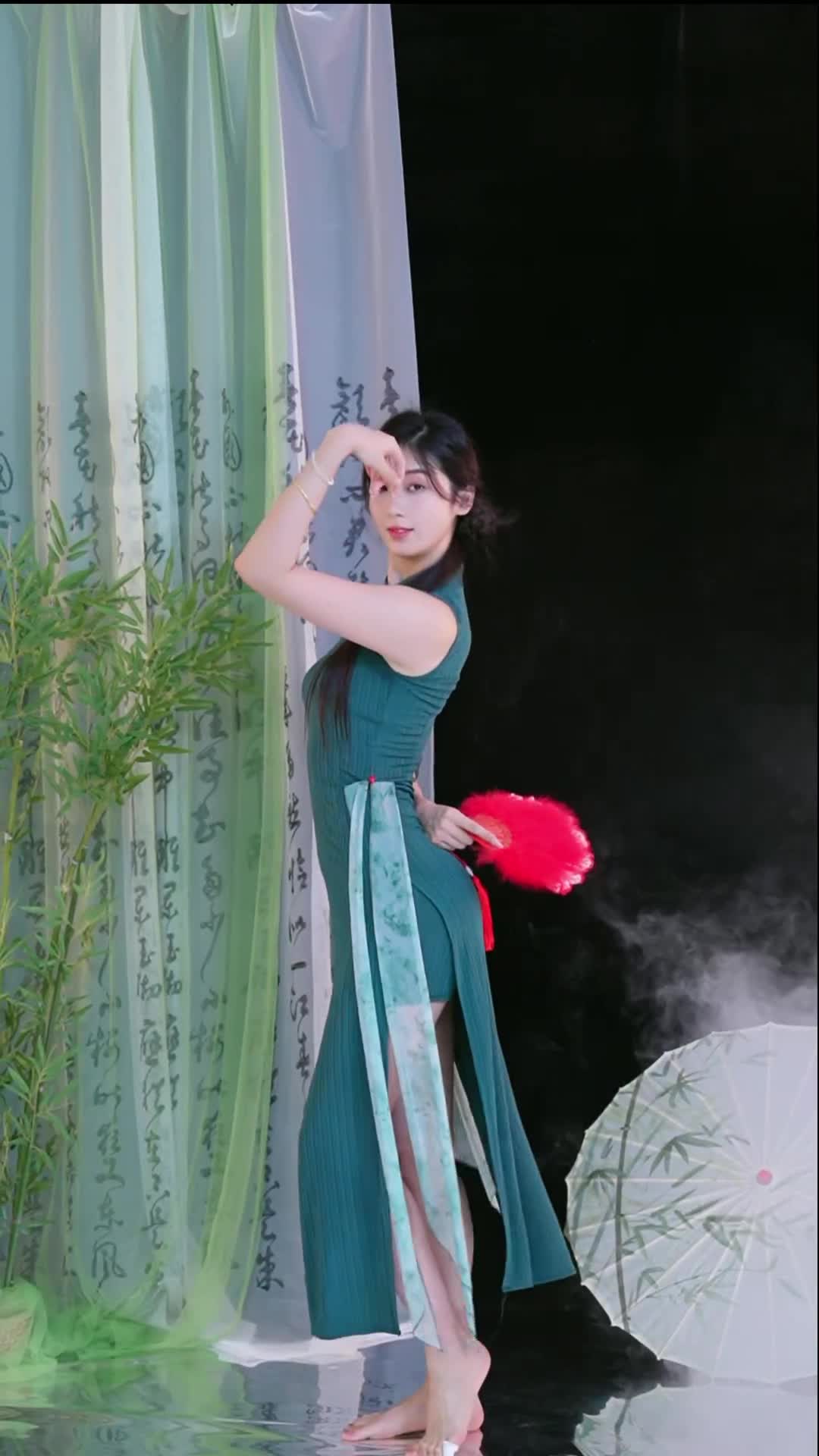 #徐婉婷 #抖音 #舞蹈 #中国舞 @ikan_live 2024-09-19
