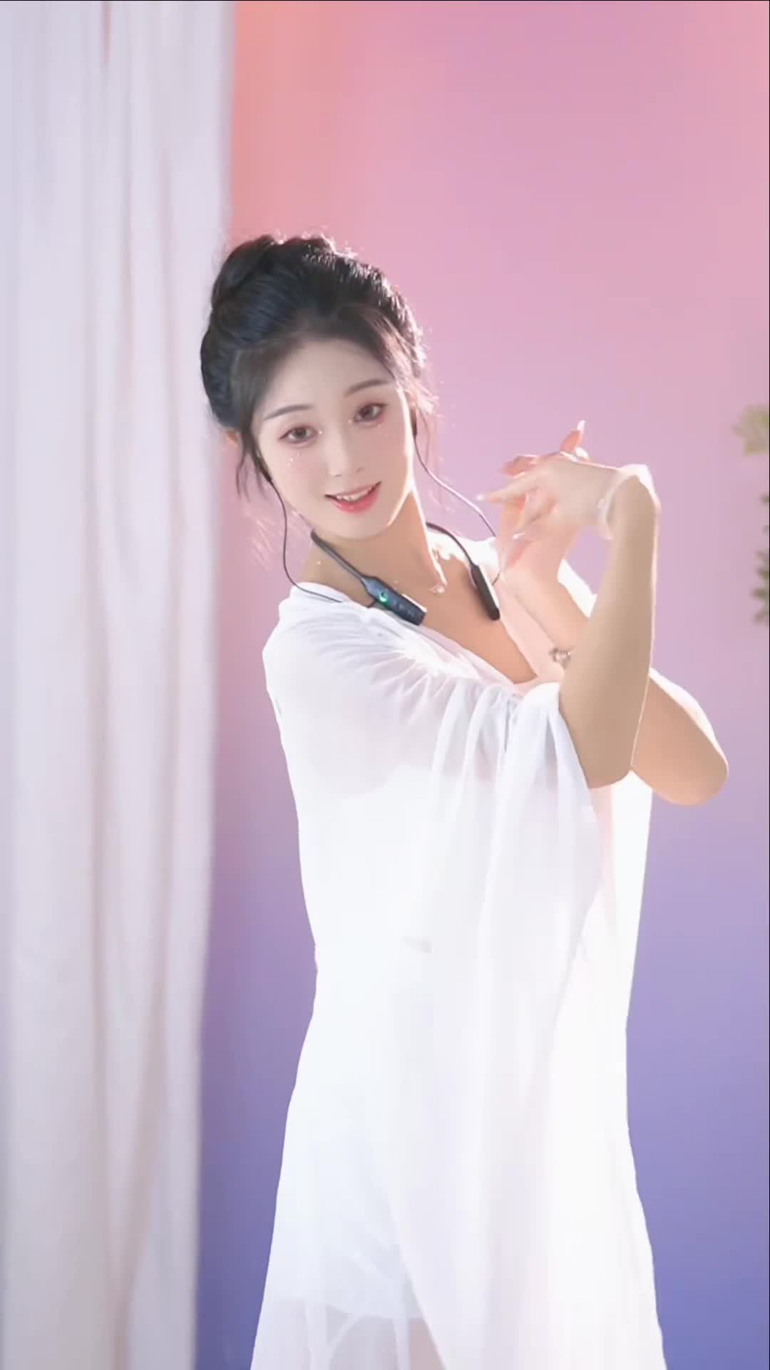 #唐紫涵 #抖音 #舞蹈 #中国舞 @ikan_live 2024-09-22