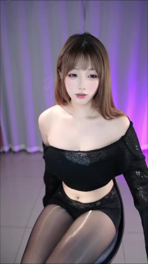 #一条小糖糖 #B站 #舞蹈 @ikan_live 2024-09-22