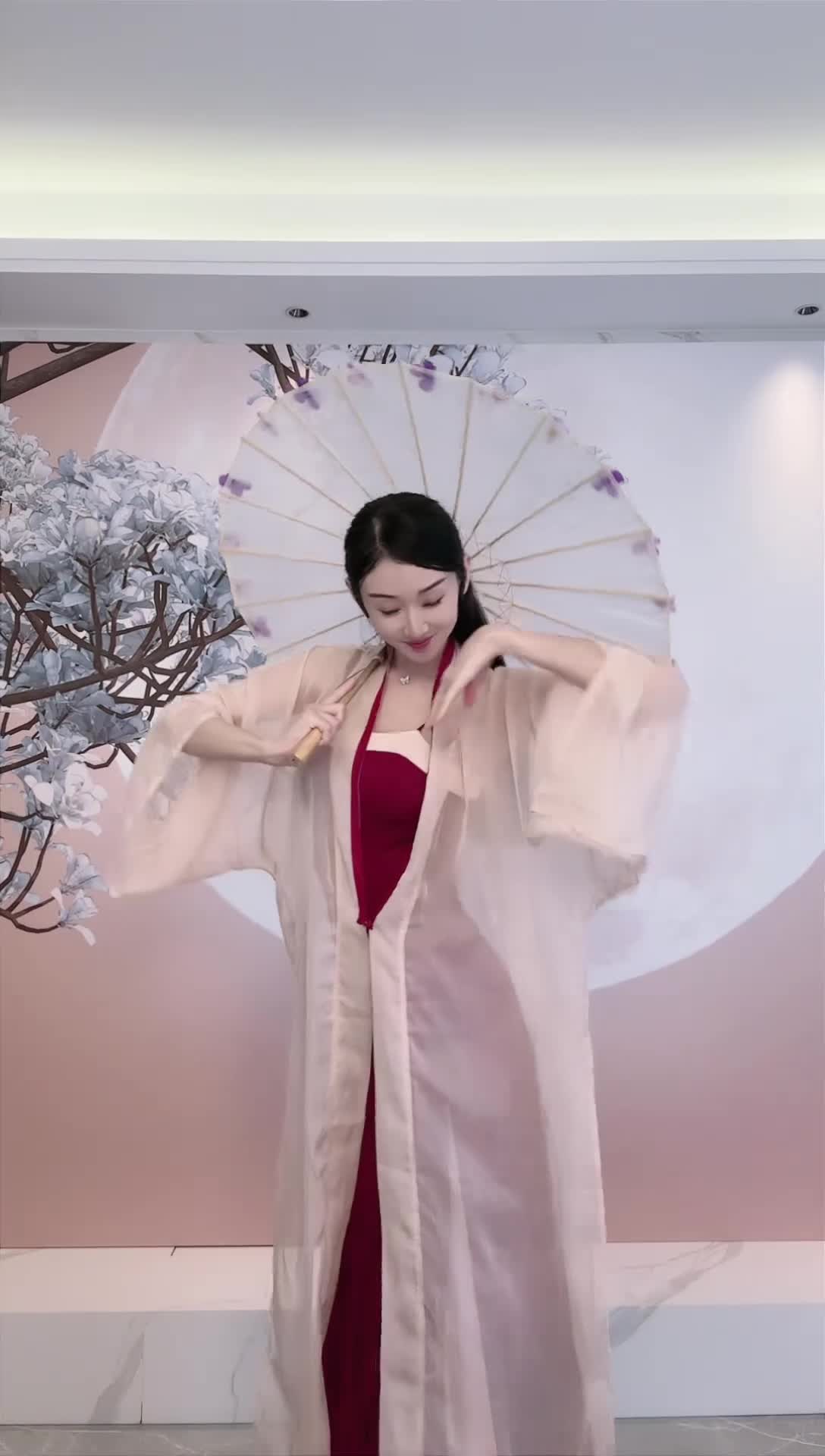 #中国舞_莹莹 #抖音 #舞蹈 #中国舞 @ikan_live 2024-09-19