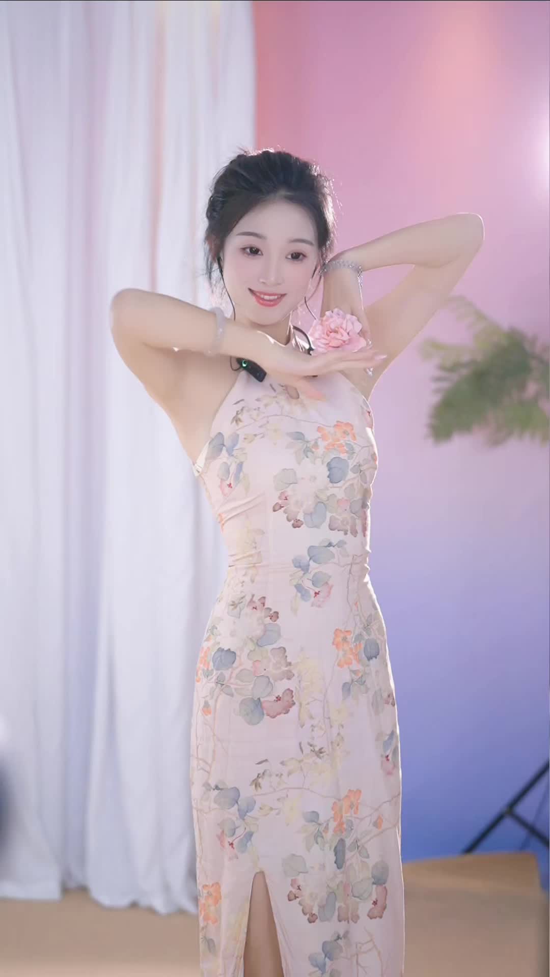 #唐紫涵 #抖音 #舞蹈 #中国舞 @ikan_live 2024-09-27