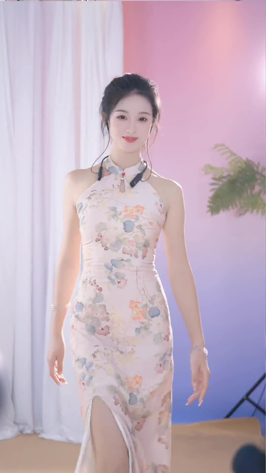 #唐紫涵 #抖音 #舞蹈 #中国舞 @ikan_live 2024-09-27