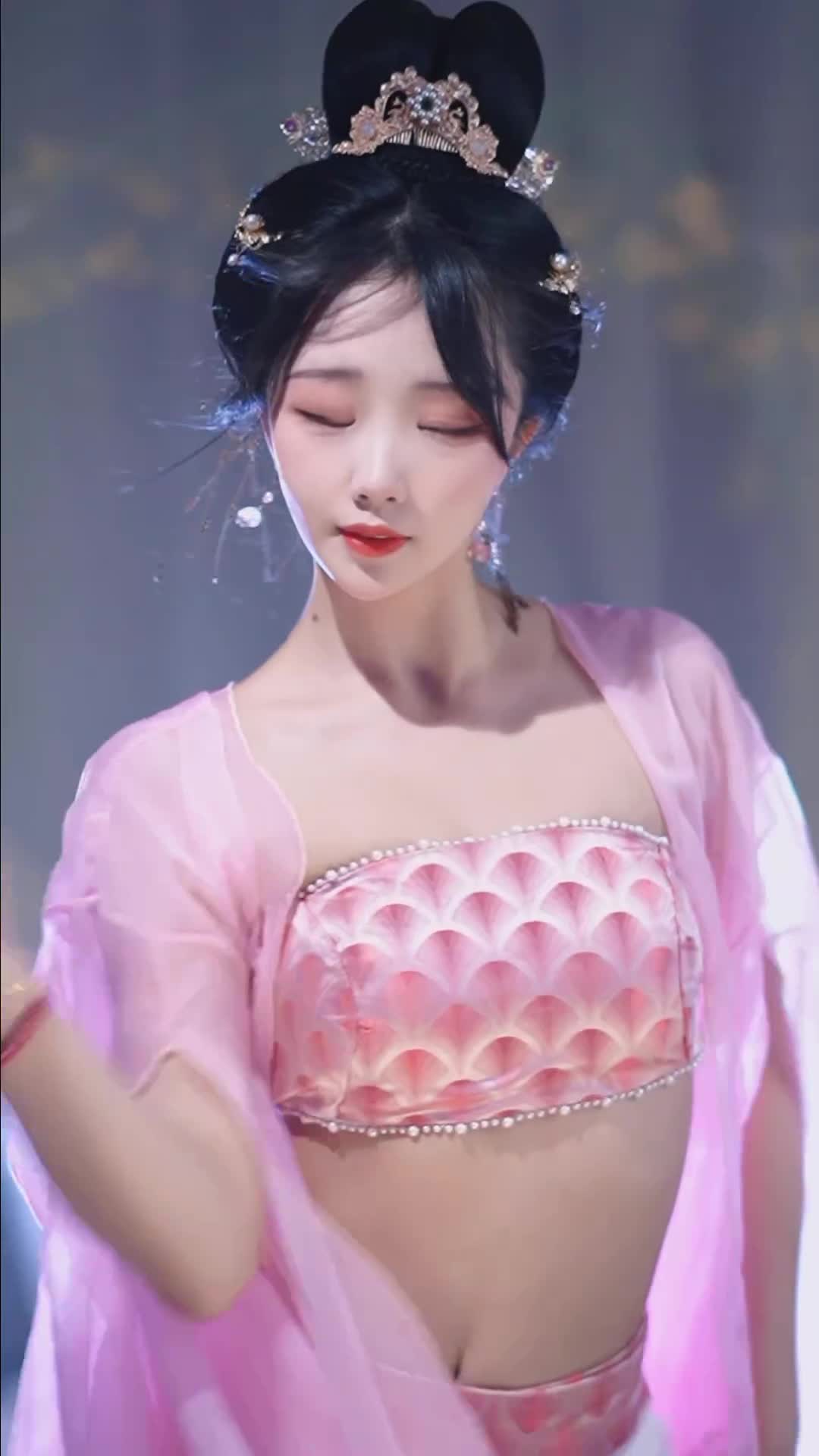 #馨馨baby #抖音 #舞蹈 #中国舞 @ikan_live 2024-09-19