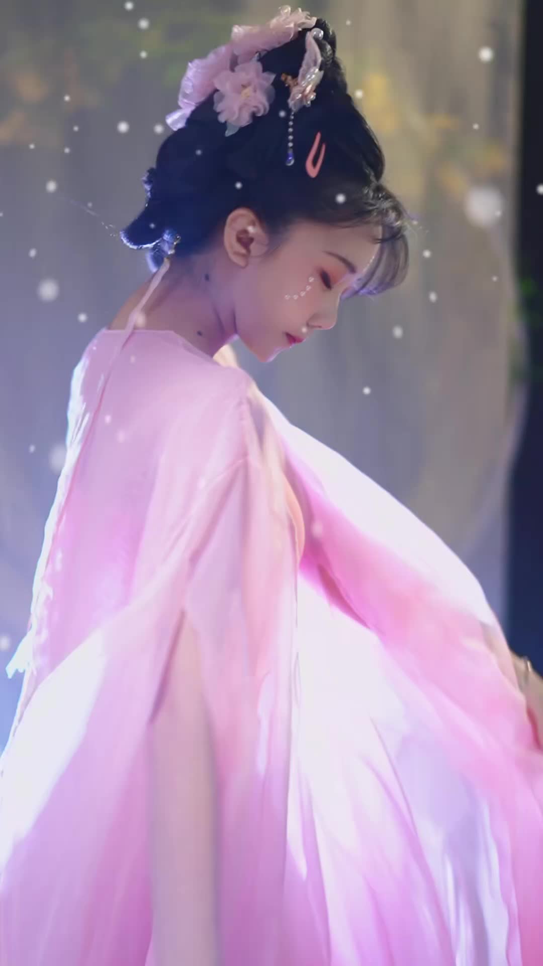 #馨馨baby #抖音 #舞蹈 #中国舞 @ikan_live 2024-10-10
