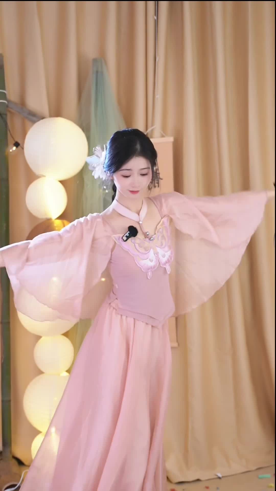#唐星然 #抖音 #舞蹈 #中国舞 @ikan_live 2024-10-19