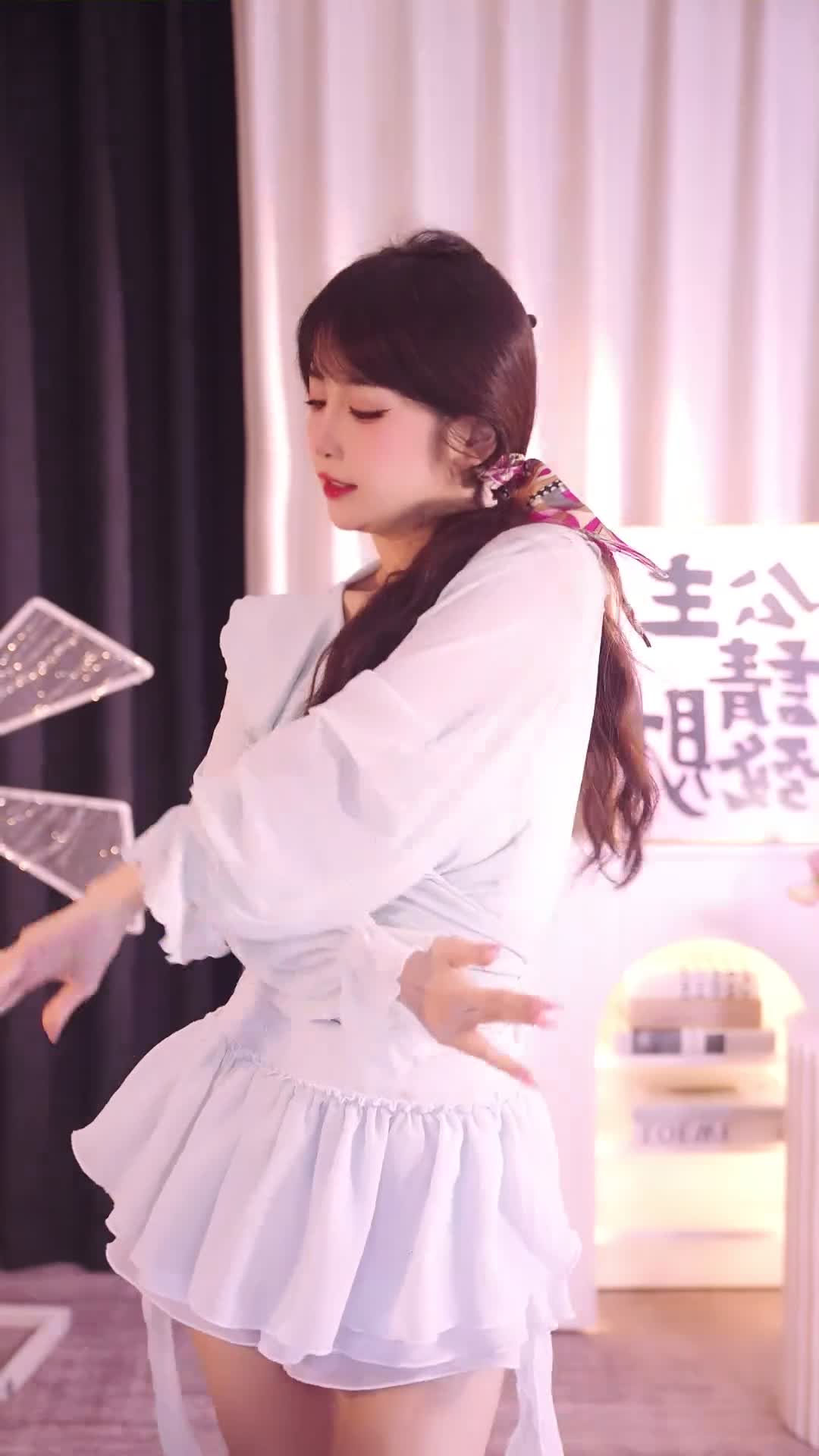 #西雅 #抖音 #舞蹈 @ikan_live 2024-10-11