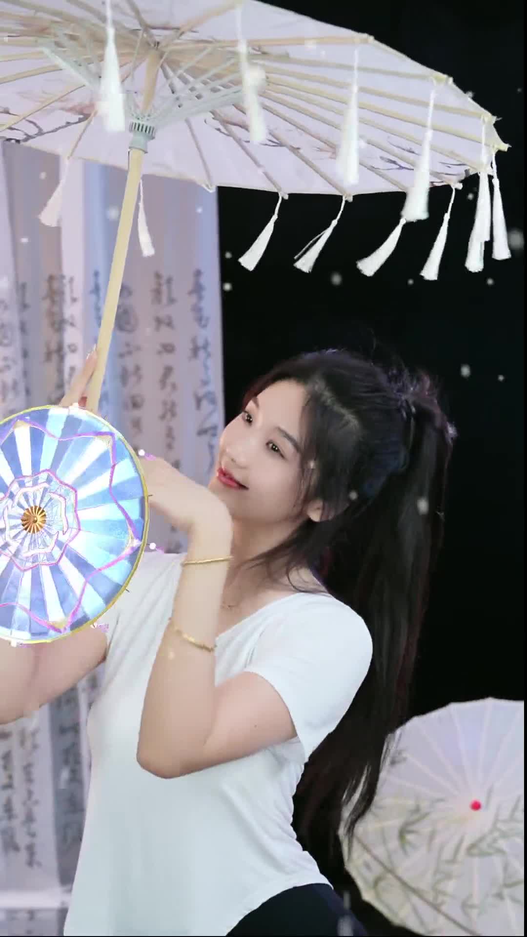 #徐婉婷 #抖音 #舞蹈 #中国舞 @ikan_live 2024-10-18