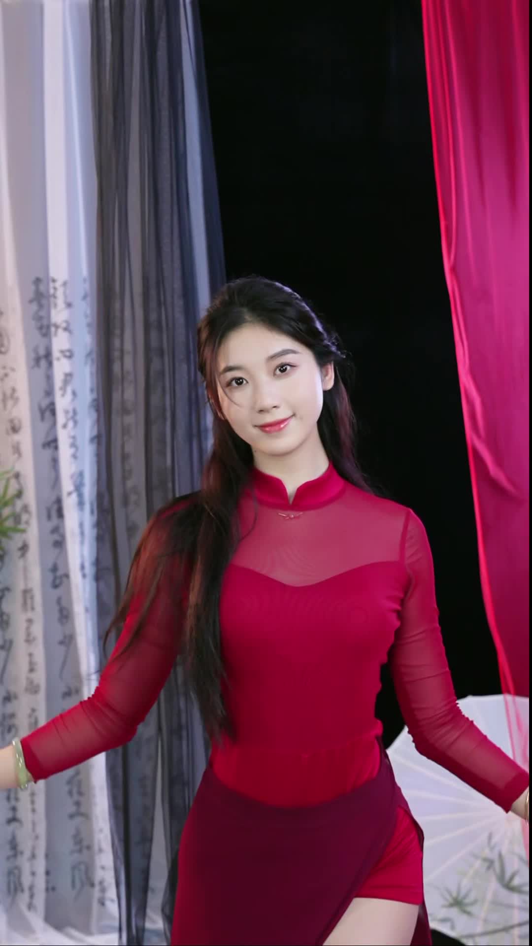 #徐婉婷 #抖音 #舞蹈 #中国舞 @ikan_live 2024-10-17