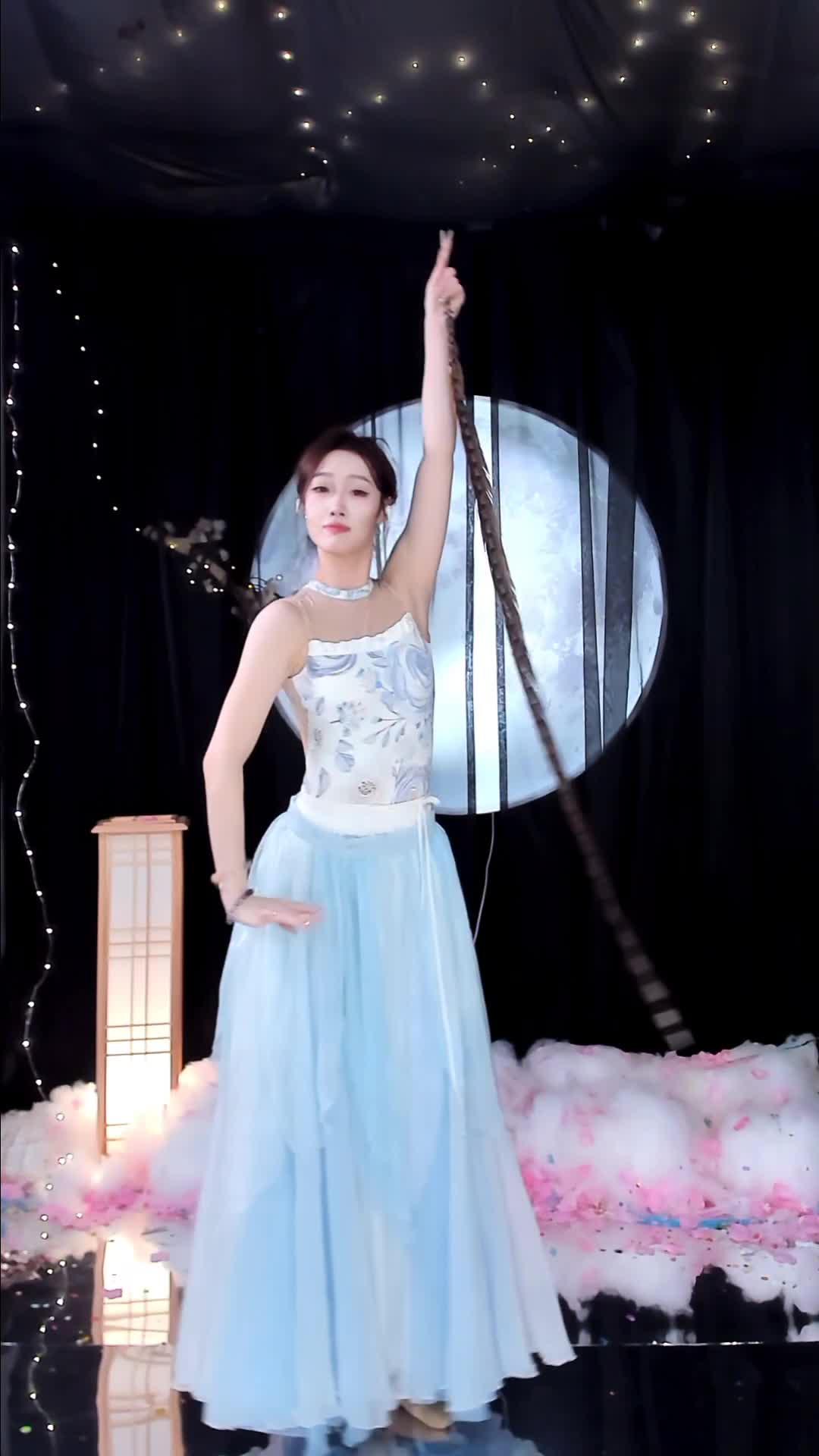 #雪衣容 #抖音 #舞蹈 #中国舞 @ikan_live 2024-10-14