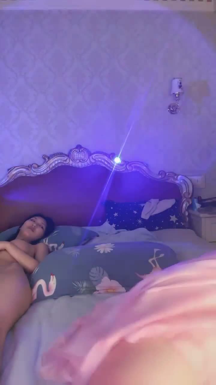 坦克女友和闺蜜们