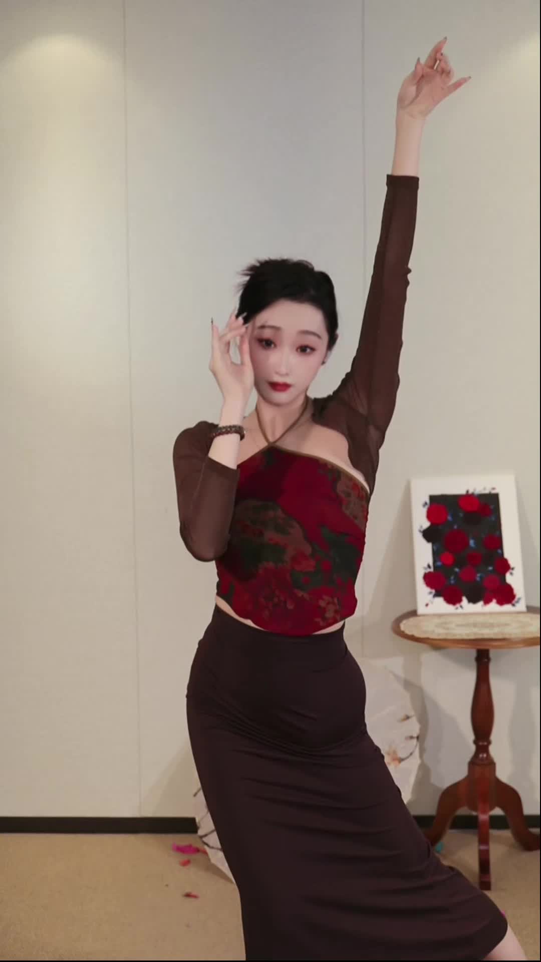 #柳云灿 #抖音 #舞蹈 #中国舞 @ikan_live 2024-10-19