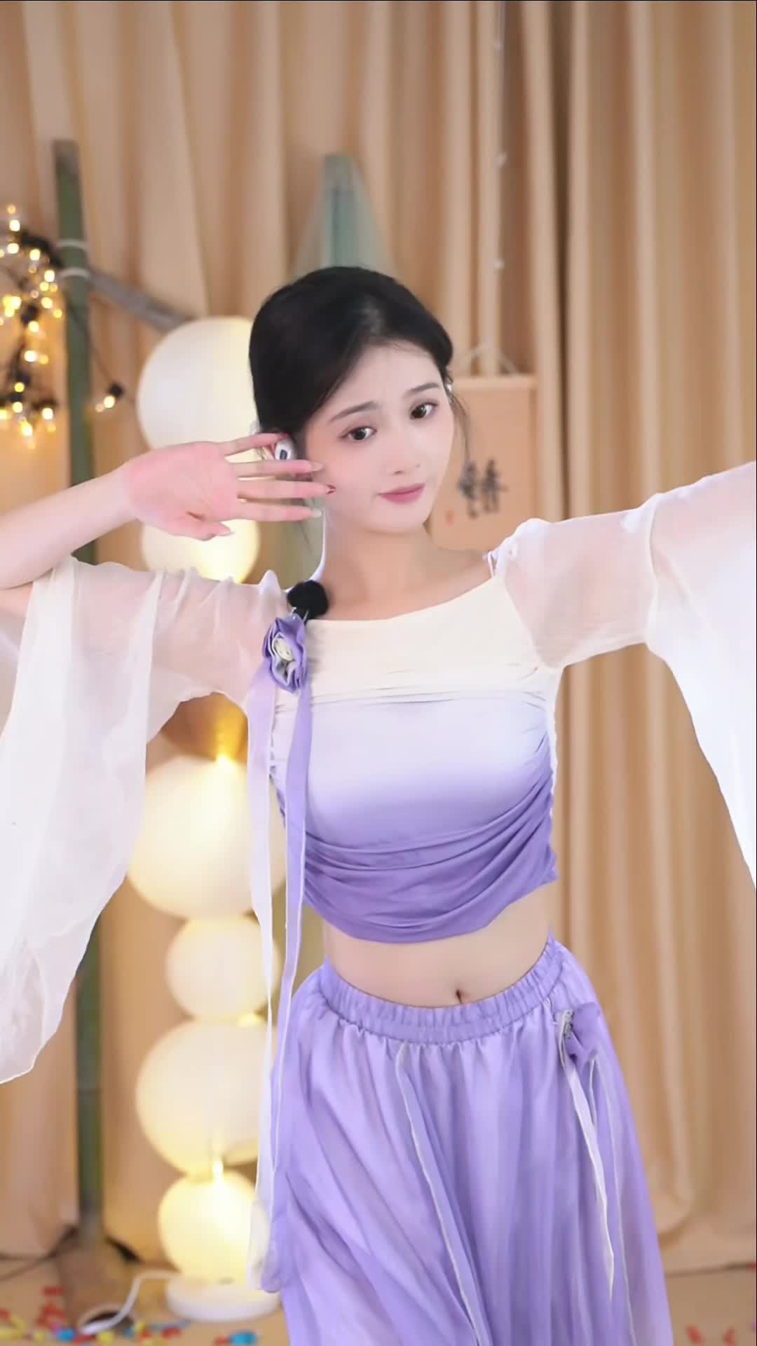 #唐星然 #抖音 #舞蹈 #中国舞 @ikan_live 2024-10-18