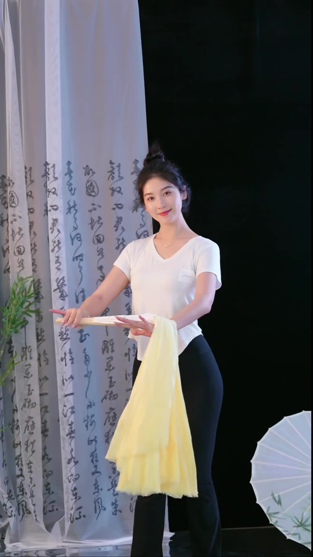 #徐婉婷 #抖音 #舞蹈 #中国舞 @ikan_live 2024-10-16