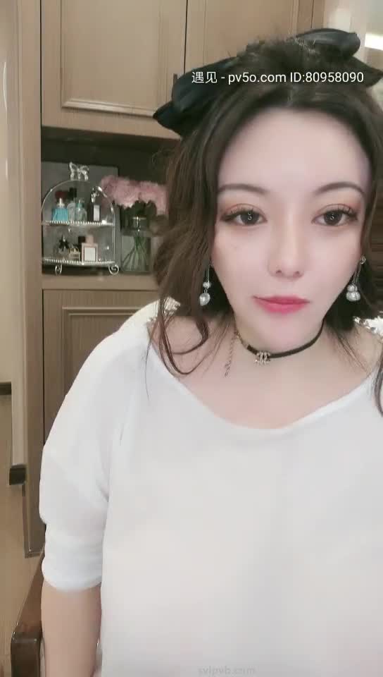 全网最童颜巨乳，超级肥臀坦克直播