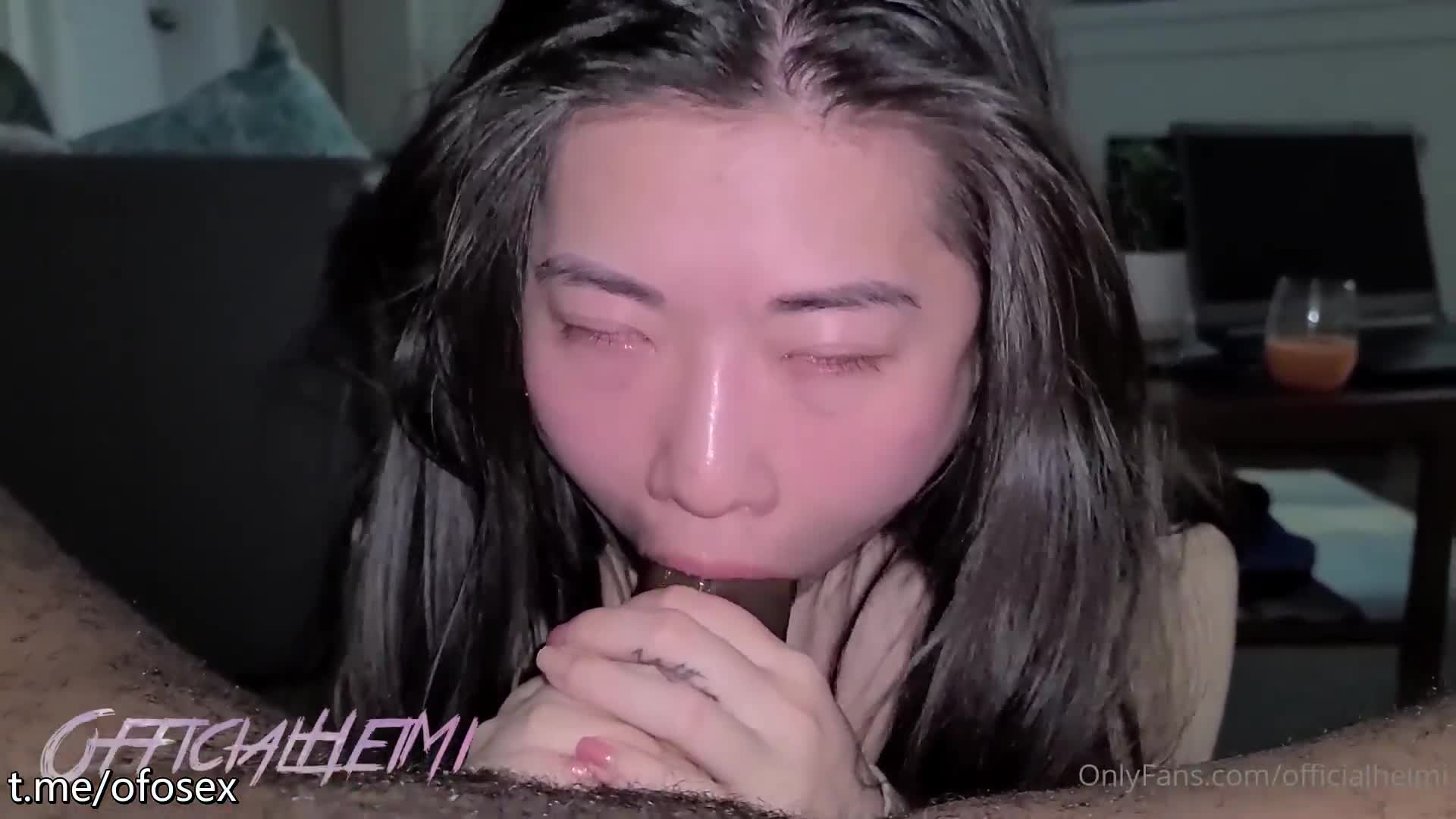 #OnlyFans #officialheimi #媚黑 良家气质在黑人大屌面前秒变荡妇，资源最强合集