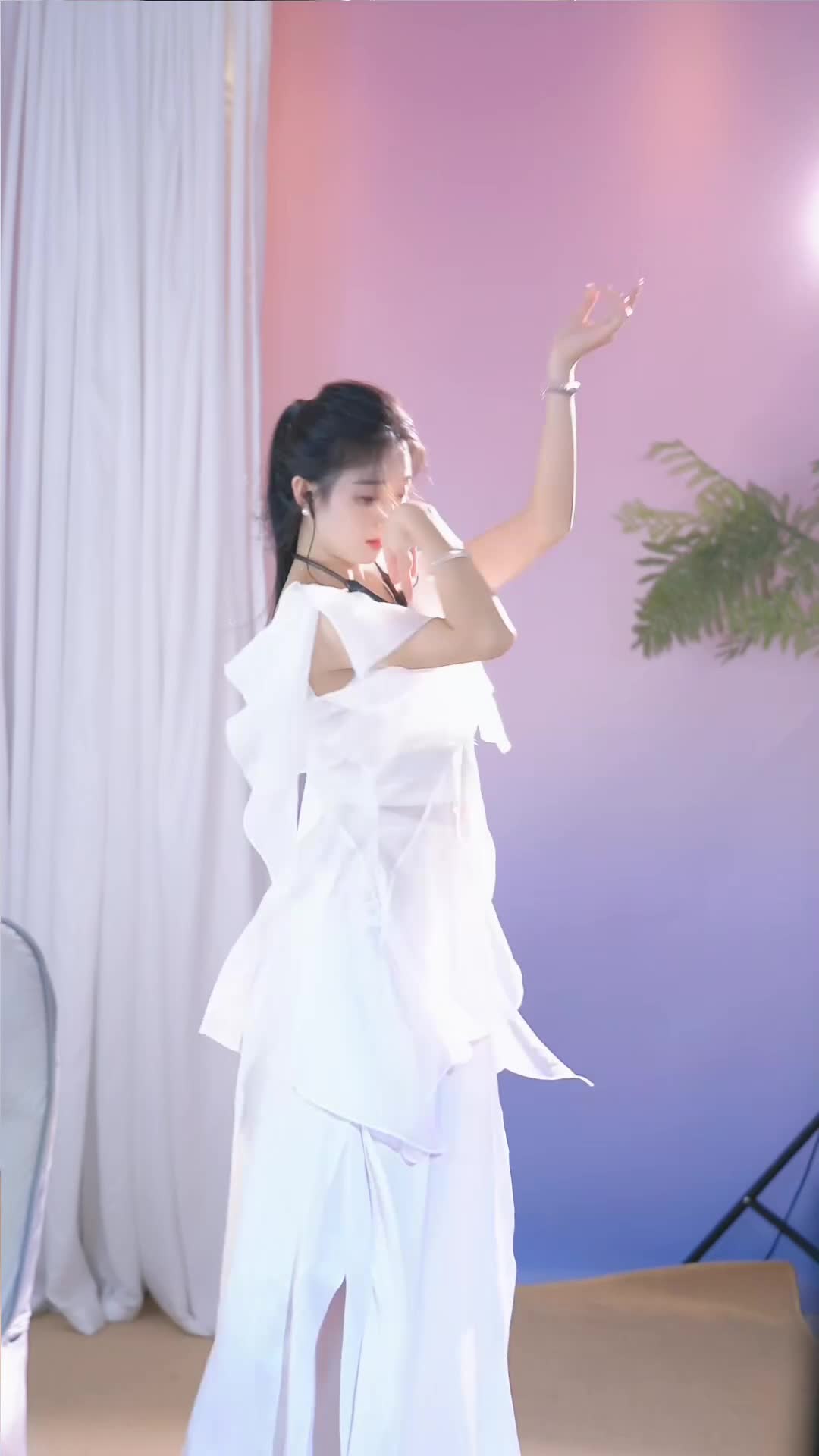 #唐紫涵 #抖音 #舞蹈 #中国舞 @ikan_live 2024-10-23