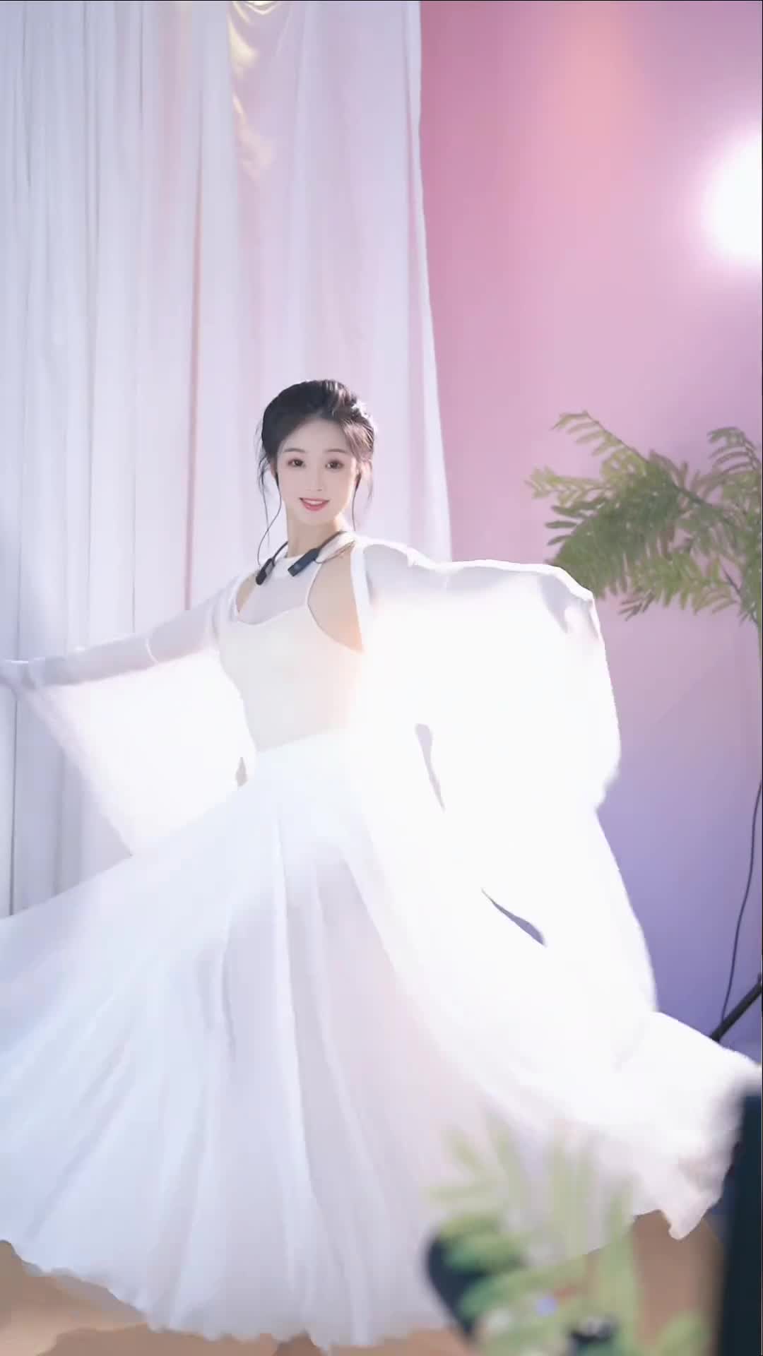 #唐紫涵 #抖音 #舞蹈 #中国舞 @ikan_live 2024-10-20
