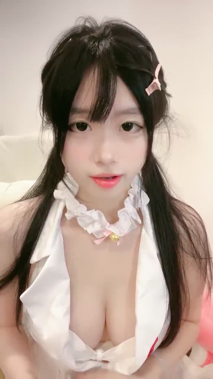 #菠萝果酱呀