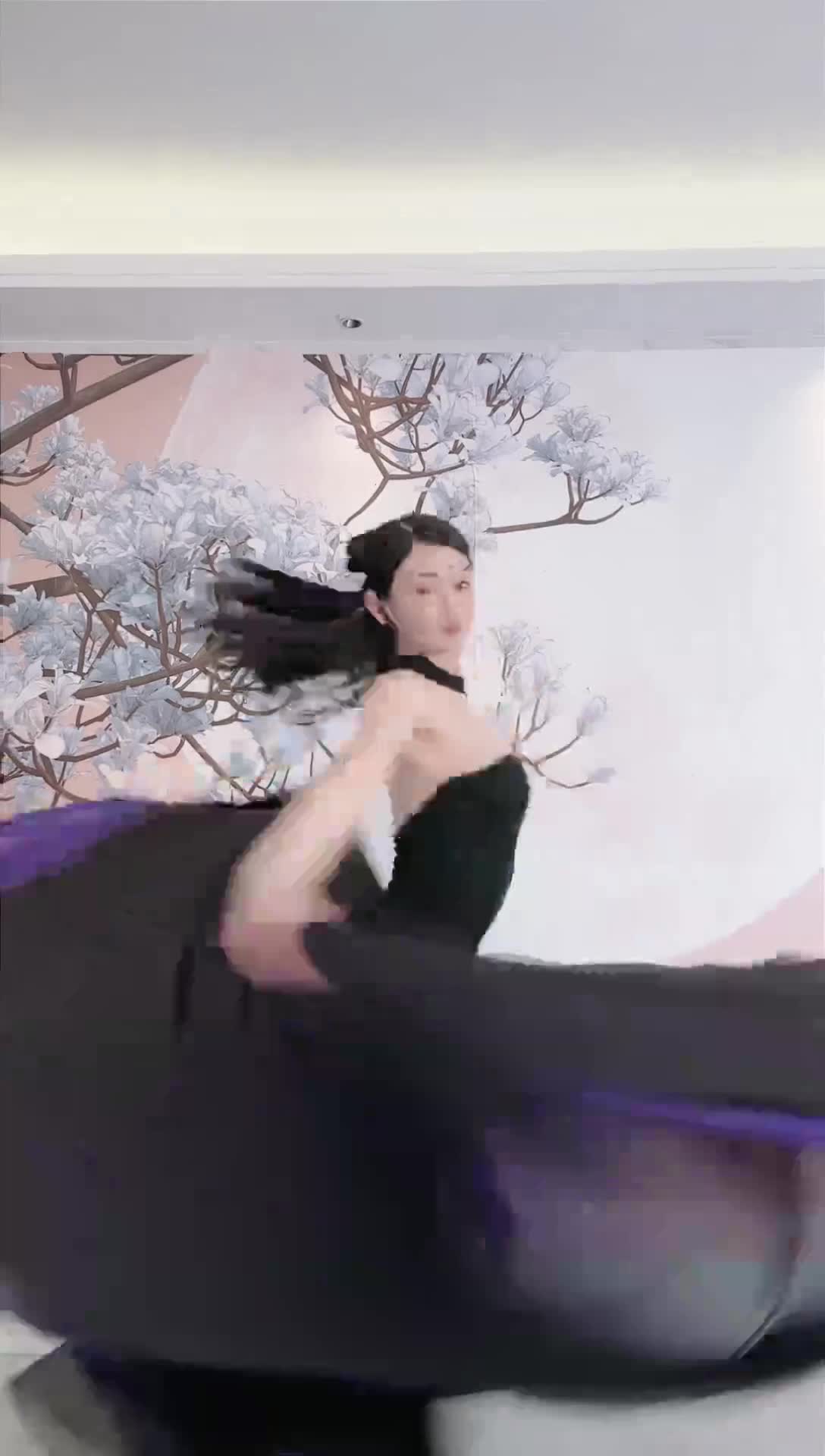 #中国舞_莹莹 #抖音 #舞蹈 #中国舞 @ikan_live 2024-11-01