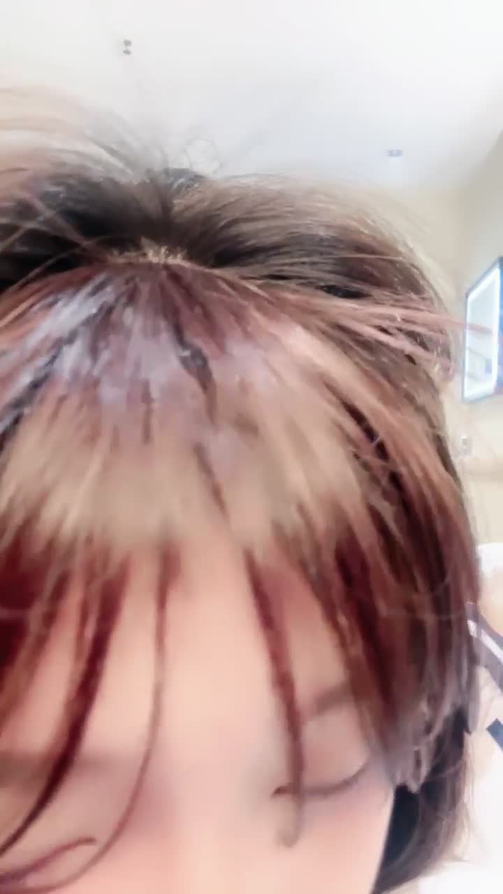 #取越 冷艳叛逆纹身少女主打不听劝 顶尖颜值校花级女神 约土豪啪啪~无套内射！大长腿少女清纯与风骚并存，如玉般的身体酥到骨头里