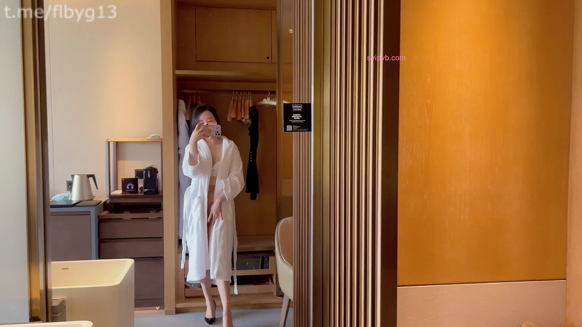 #丝袜高跟 这好像是纯绿无黄1(微博博主)
