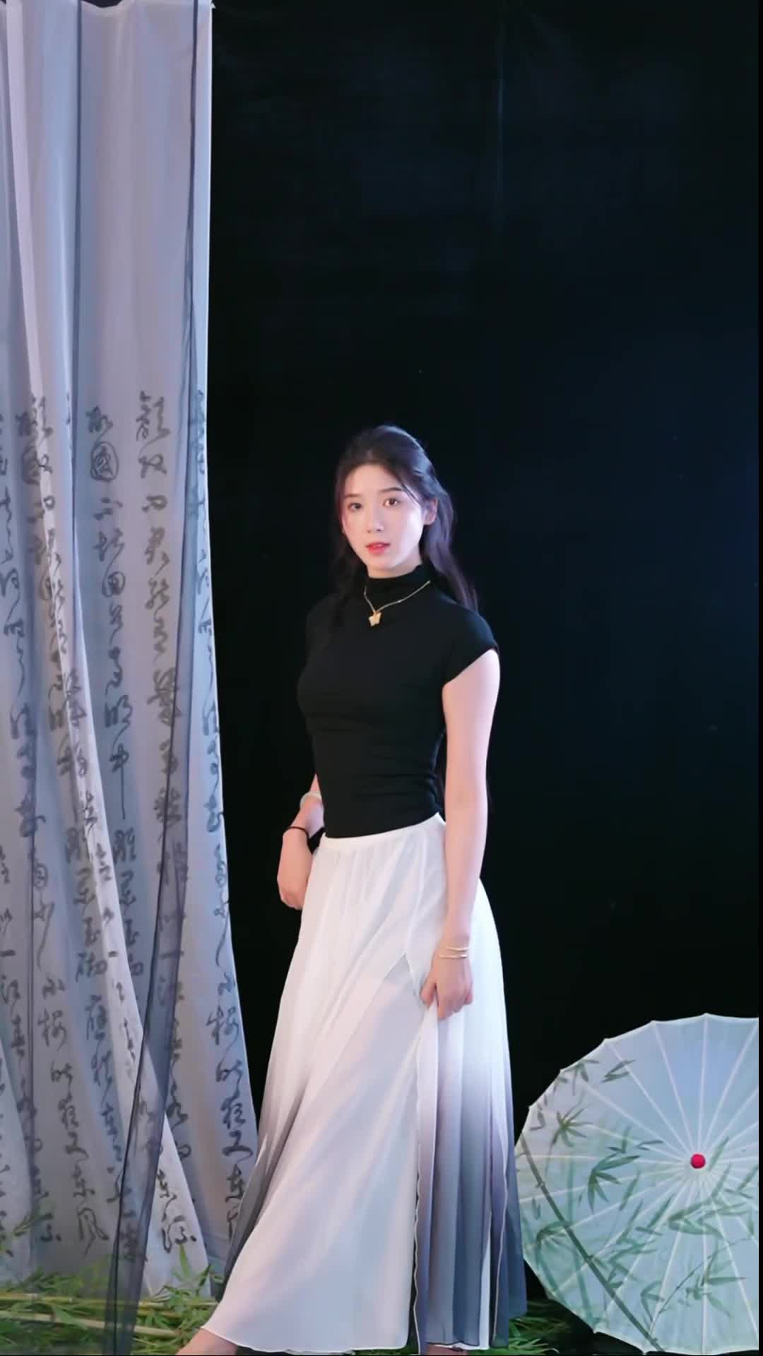#徐婉婷 #抖音 #舞蹈 #中国舞 @ikan_live 2024-10-27