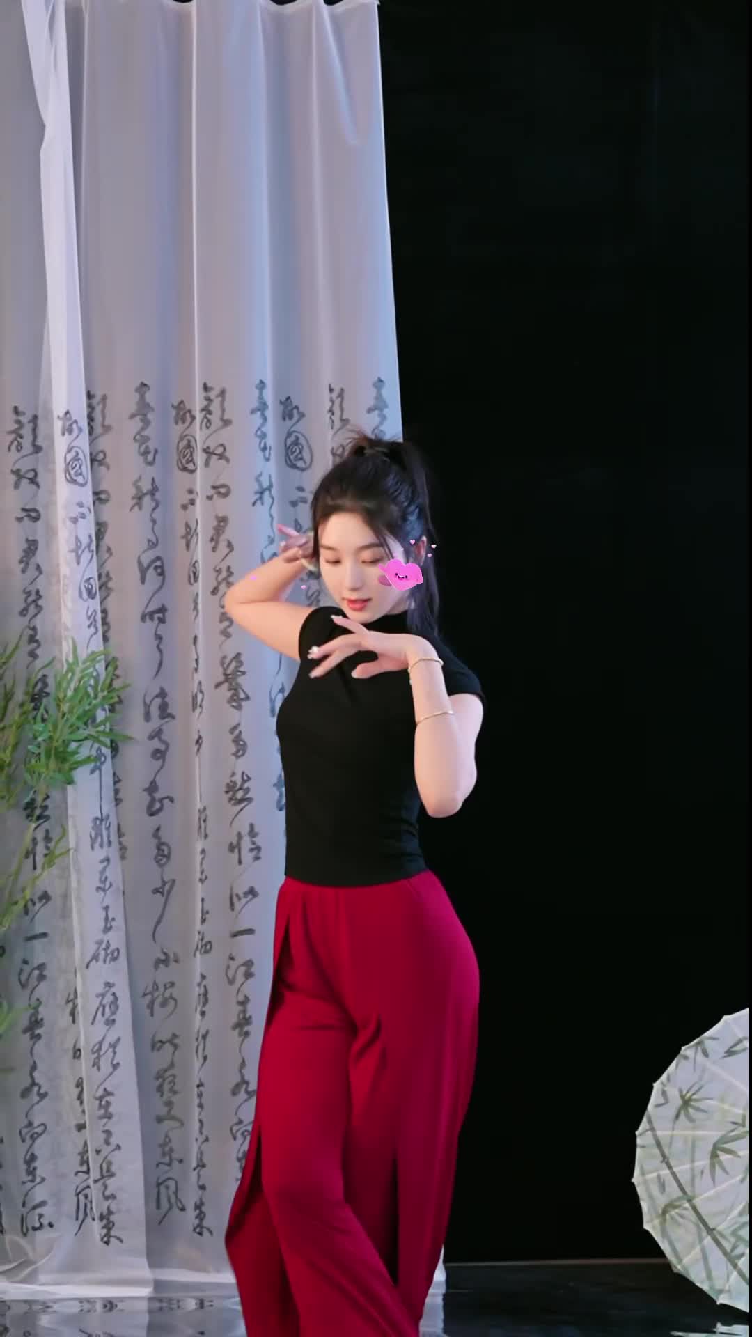 #徐婉婷 #抖音 #舞蹈 #中国舞 @ikan_live 2024-10-22