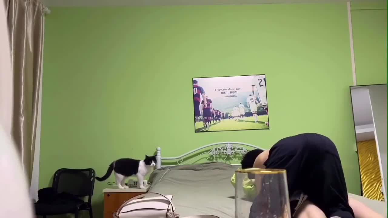 #强推 绿衣少妇来家里被忽悠上床打炮（30~42秒之间女生有露脸）