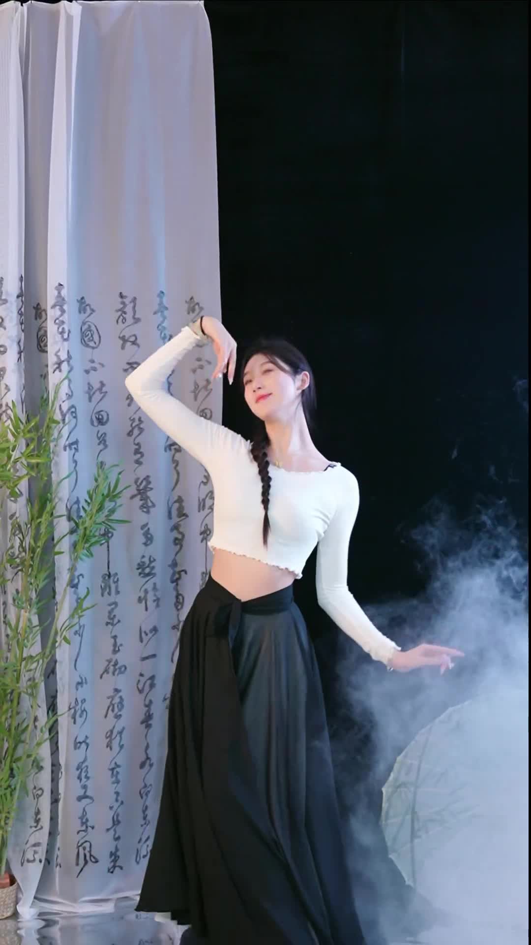 #徐婉婷 #抖音 #舞蹈 #中国舞 @ikan_live 2024-11-06