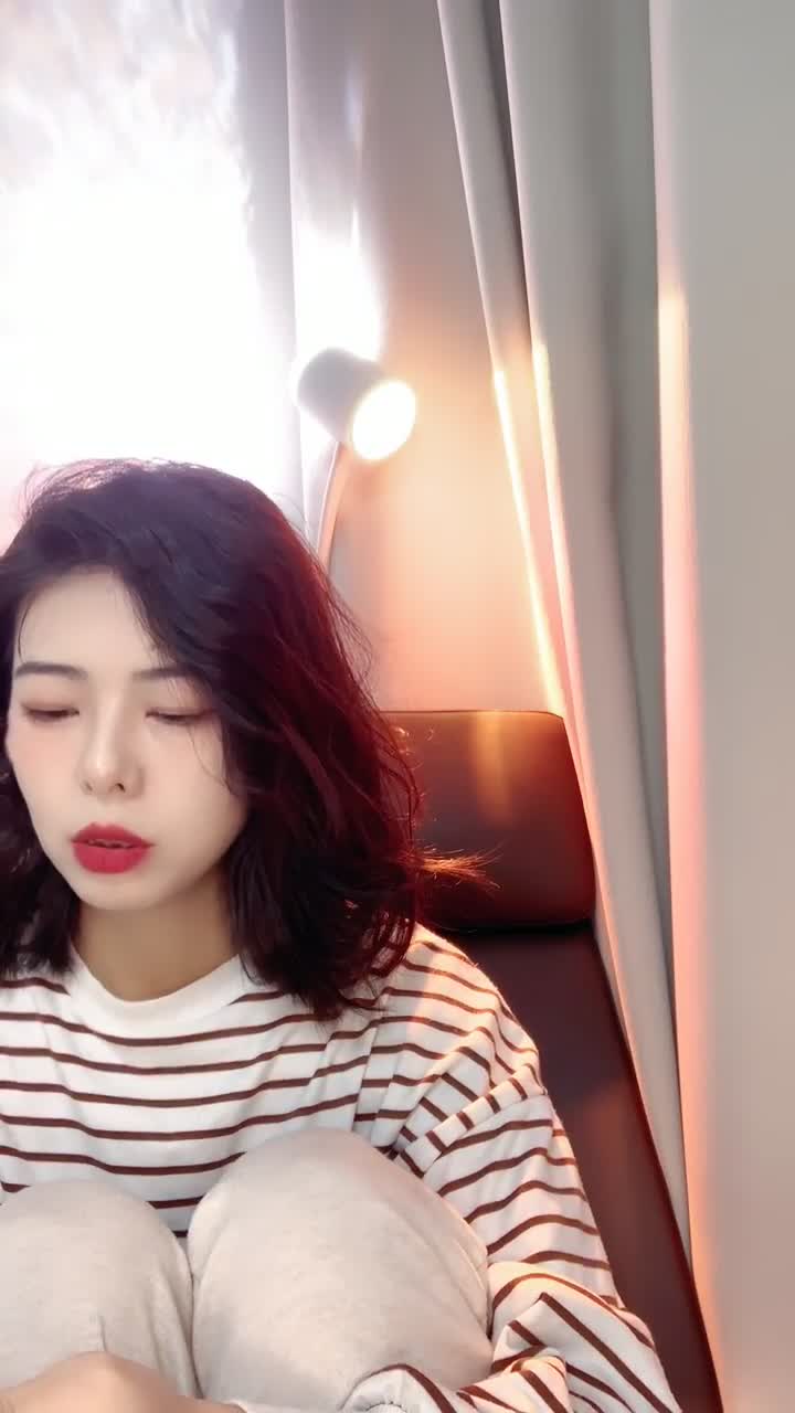 #是蛋蛋呀 刚下海就开操 模特身材~拉尿️无套啪啪！