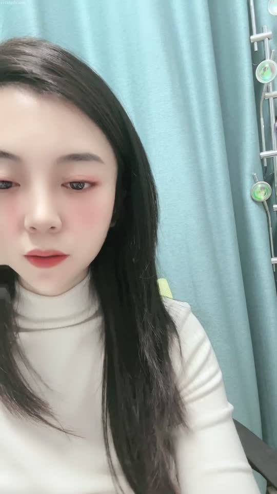 #梦中情娜 气质型美女 白皙皮肤 毛毛很性感 逼逼也很嫩 奥妙身材 自慰大秀视频福利