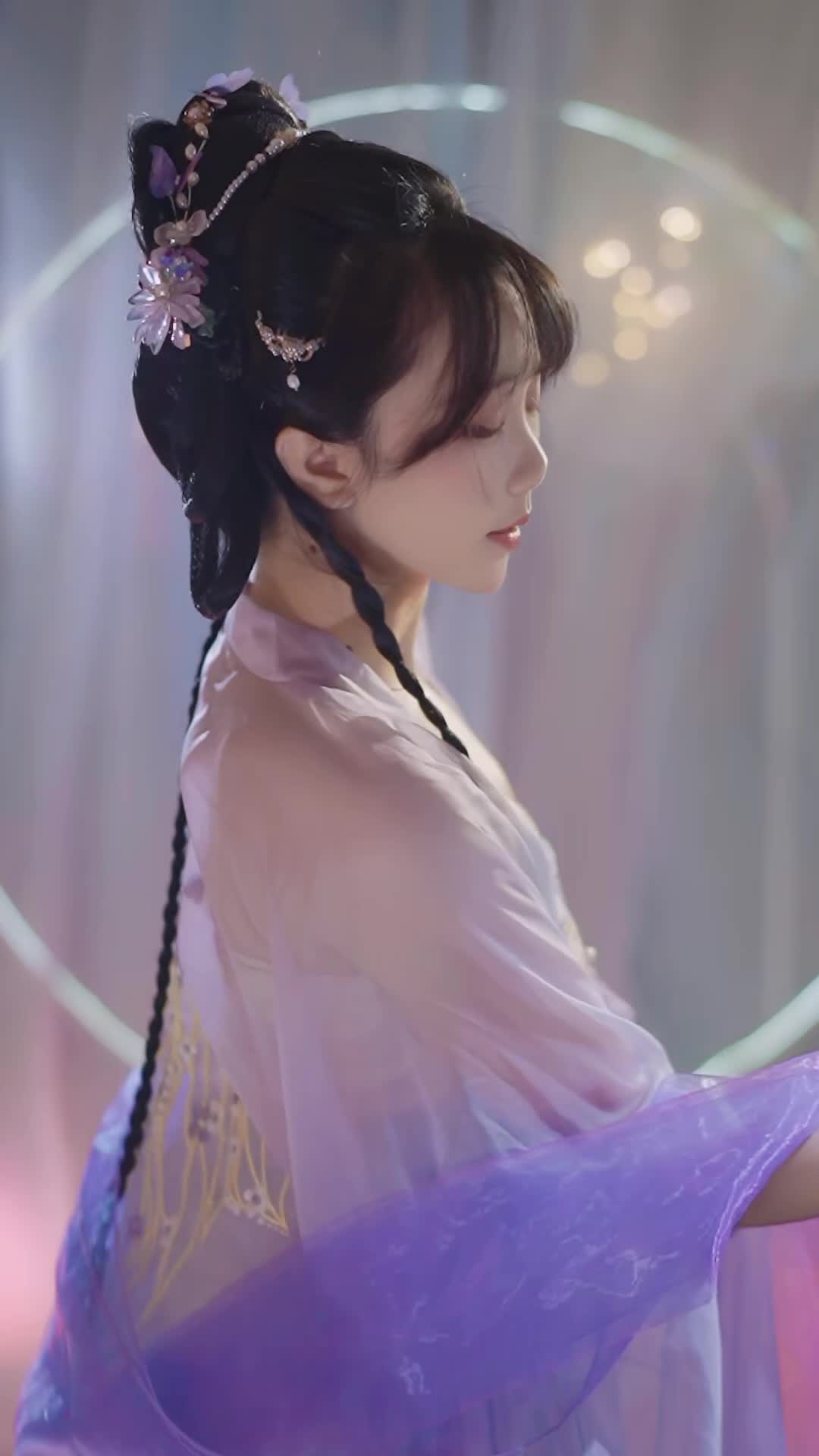 #馨馨baby #抖音 #舞蹈 #中国舞 @ikan_live 2024-11-05