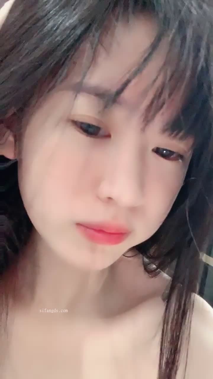 #小青 沉鱼落雁闭月羞花！佛祖看了都会心动流口水喜欢嫩妹的不要错过