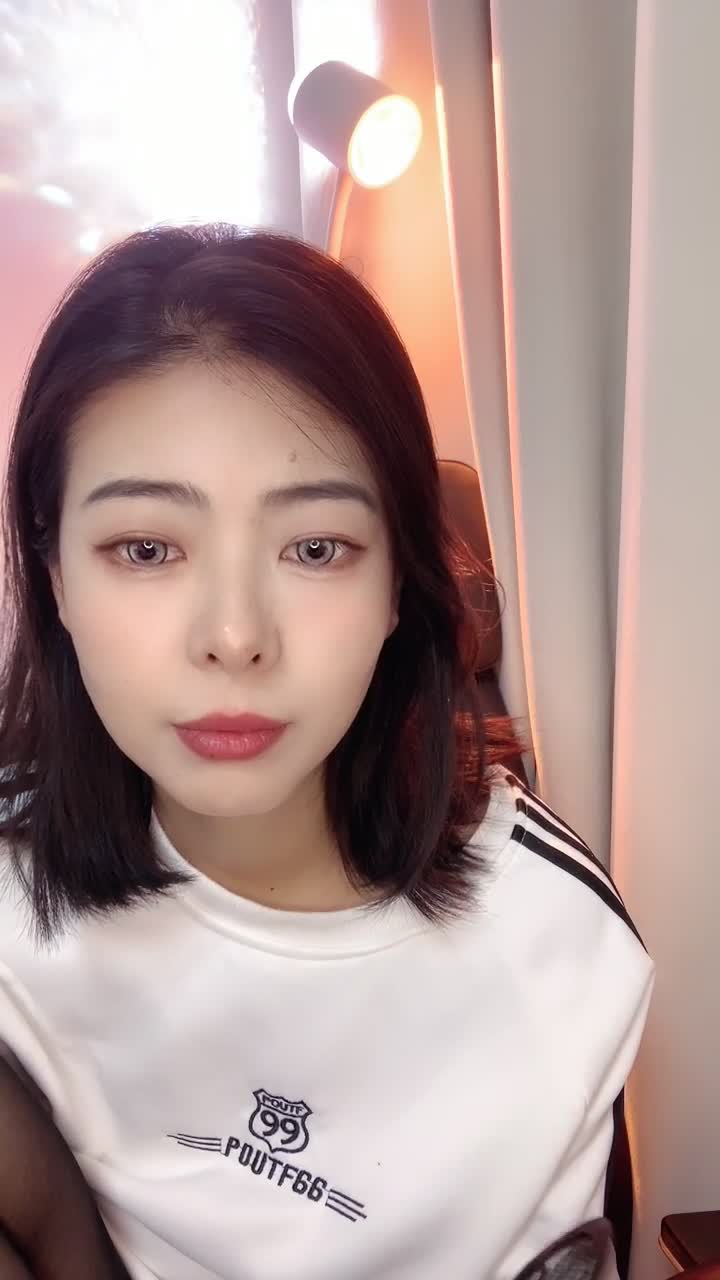 #是蛋蛋呀 刚下海就开操 模特身材~拉尿️无套啪啪！