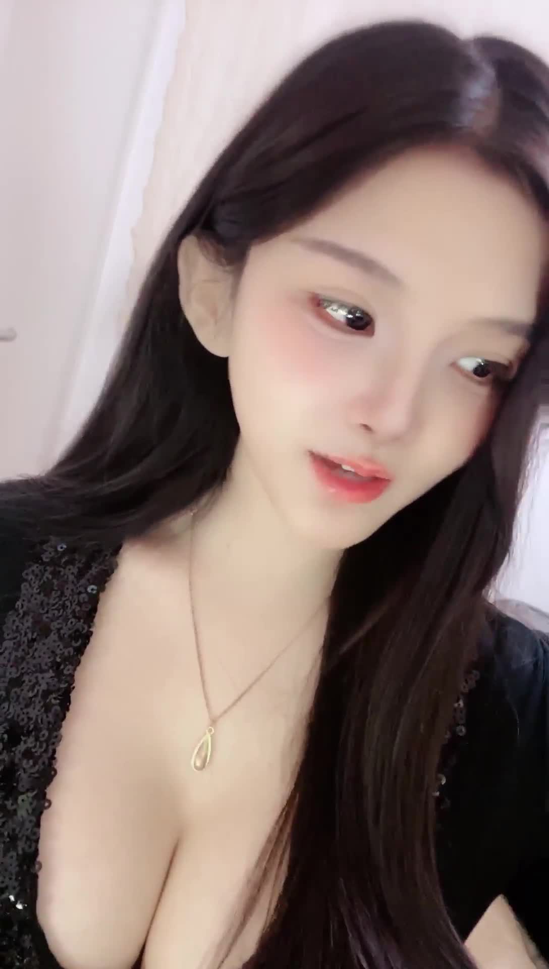 顶级绿播女神下海 #希怨神 最美俏佳人 倾城容颜绝世美乳