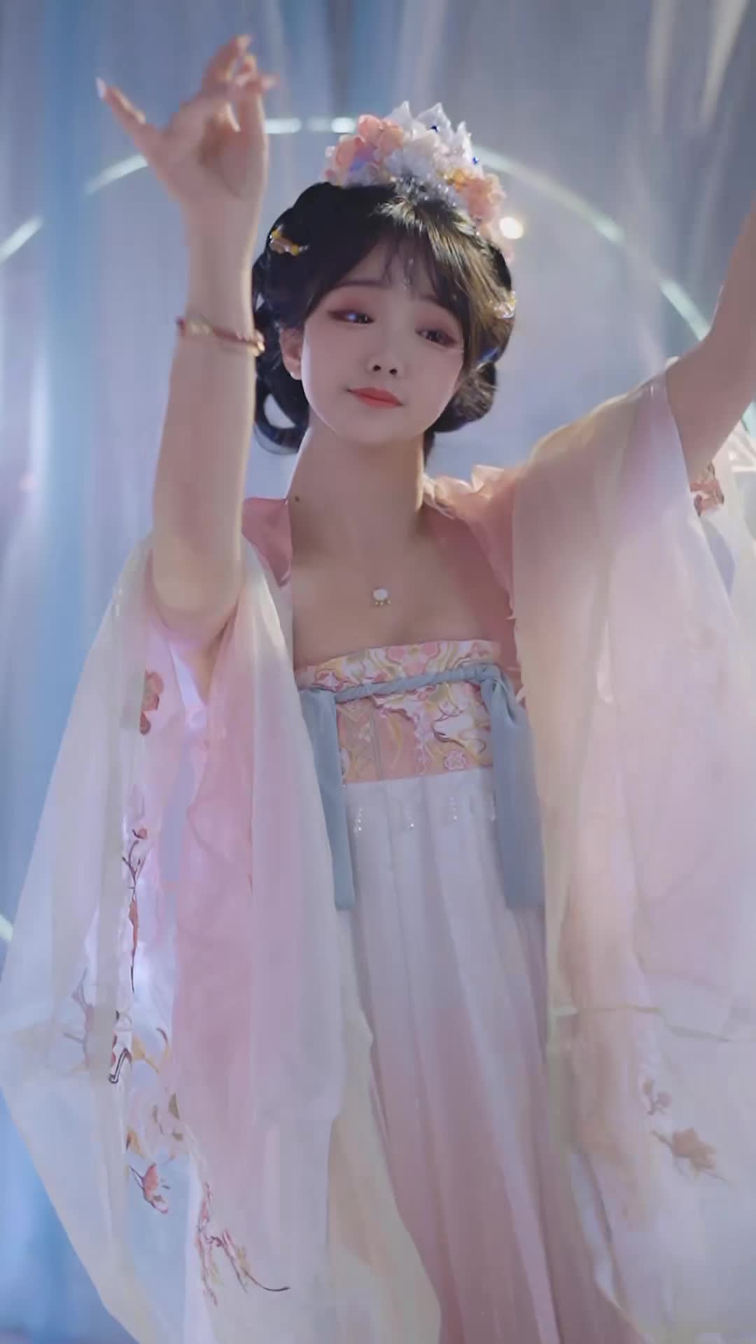 #馨馨baby #抖音 #舞蹈 #中国舞 @ikan_live 2024-11-04