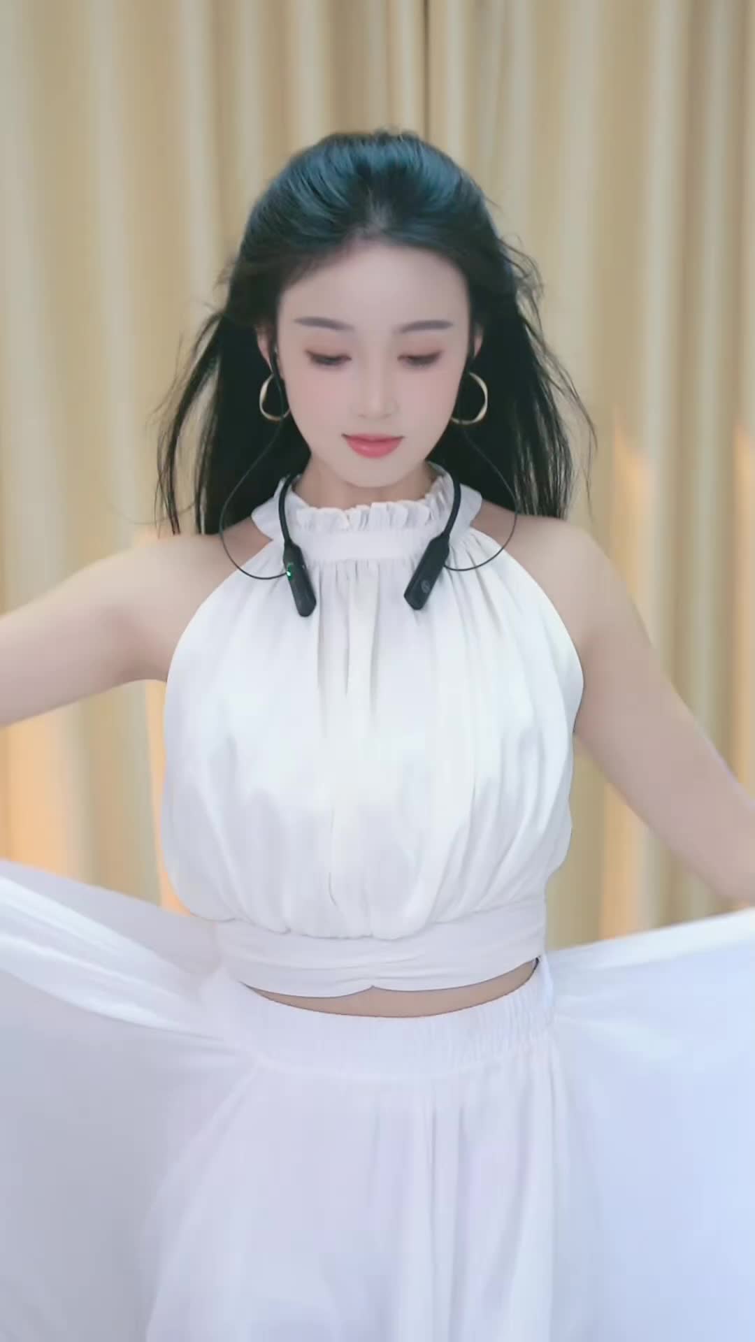 #唐紫涵 #抖音 #舞蹈 #中国舞 @ikan_live 2024-11-05