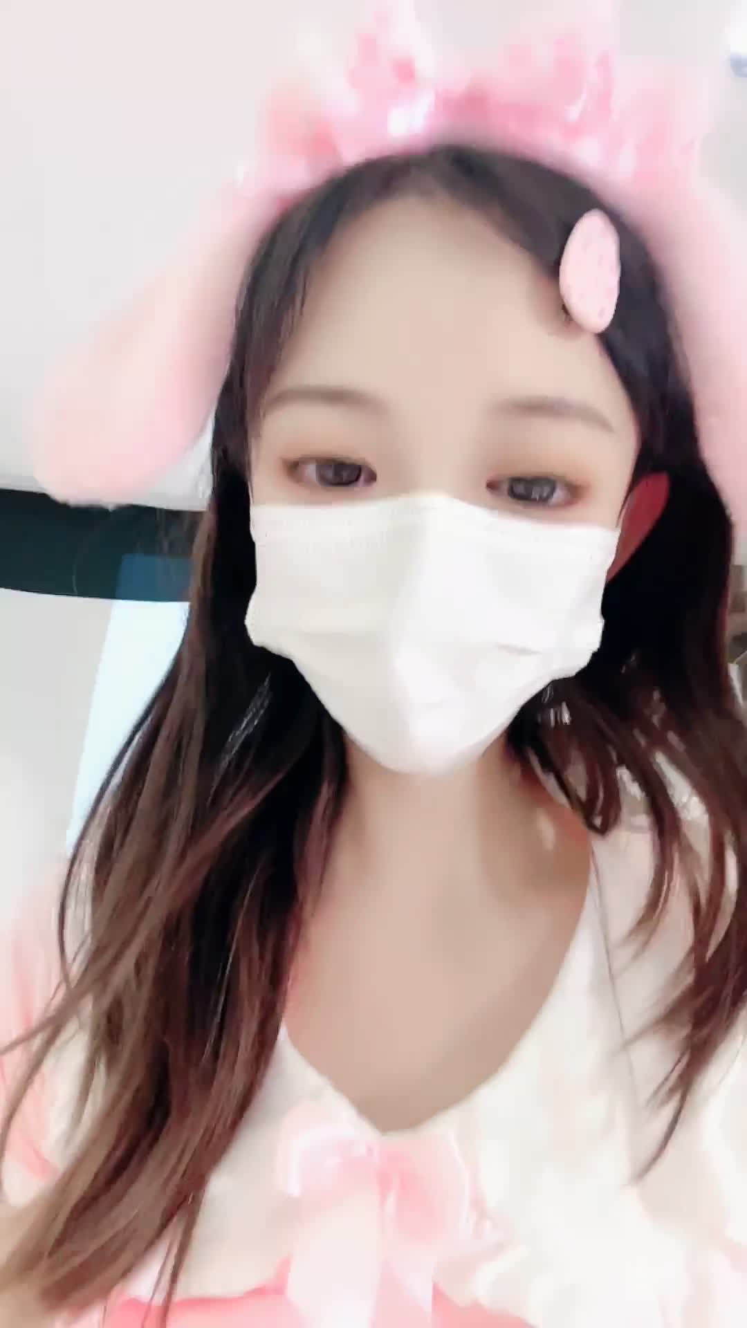 #酸酸乳儿 校花美少女️骚舞诱惑~口爆️多场无套啪啪狂操