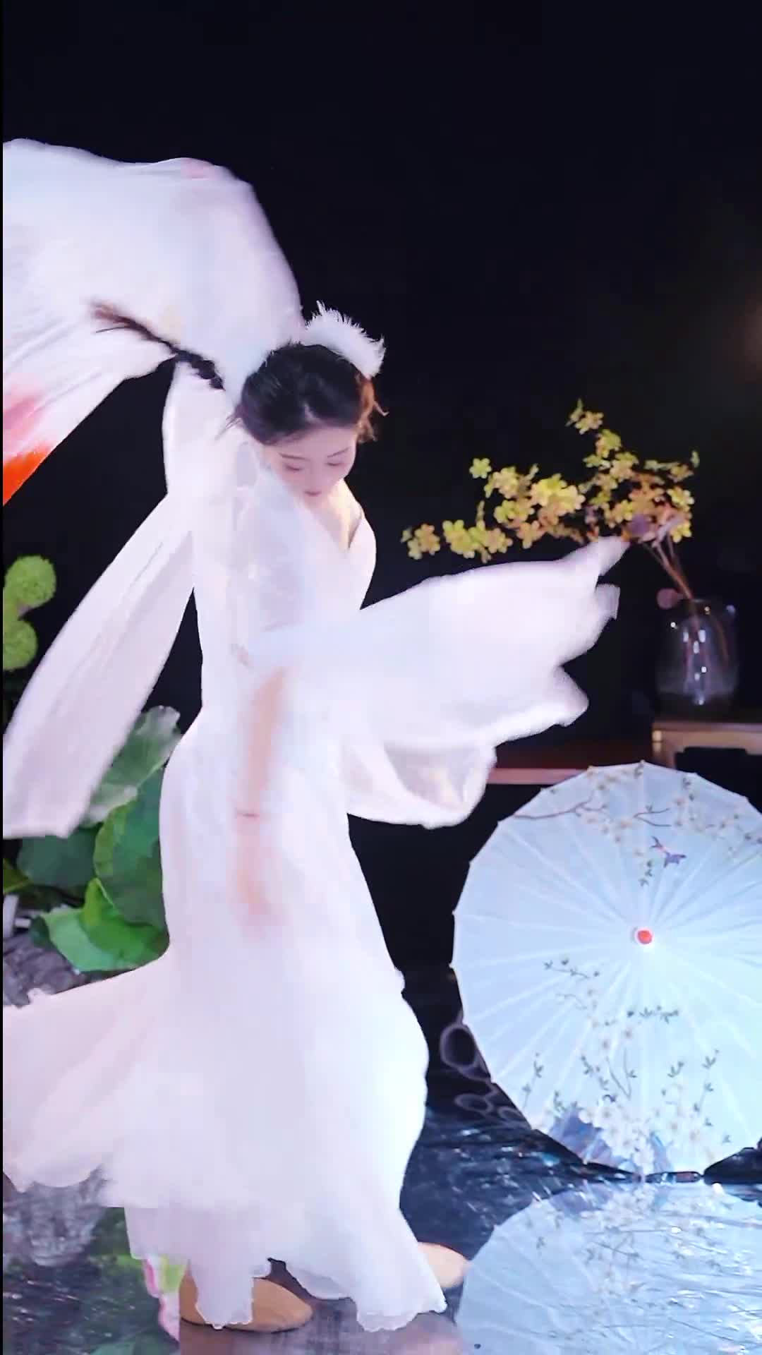 #思思 #抖音 #舞蹈 #中国舞 @ikan_live 2024-11-15