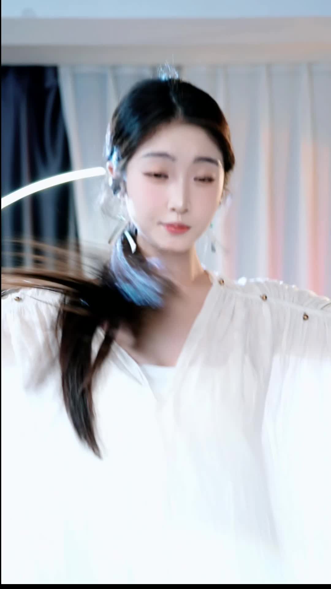 #张沐黎 #抖音 #舞蹈 @ikan_live 2024-11-19